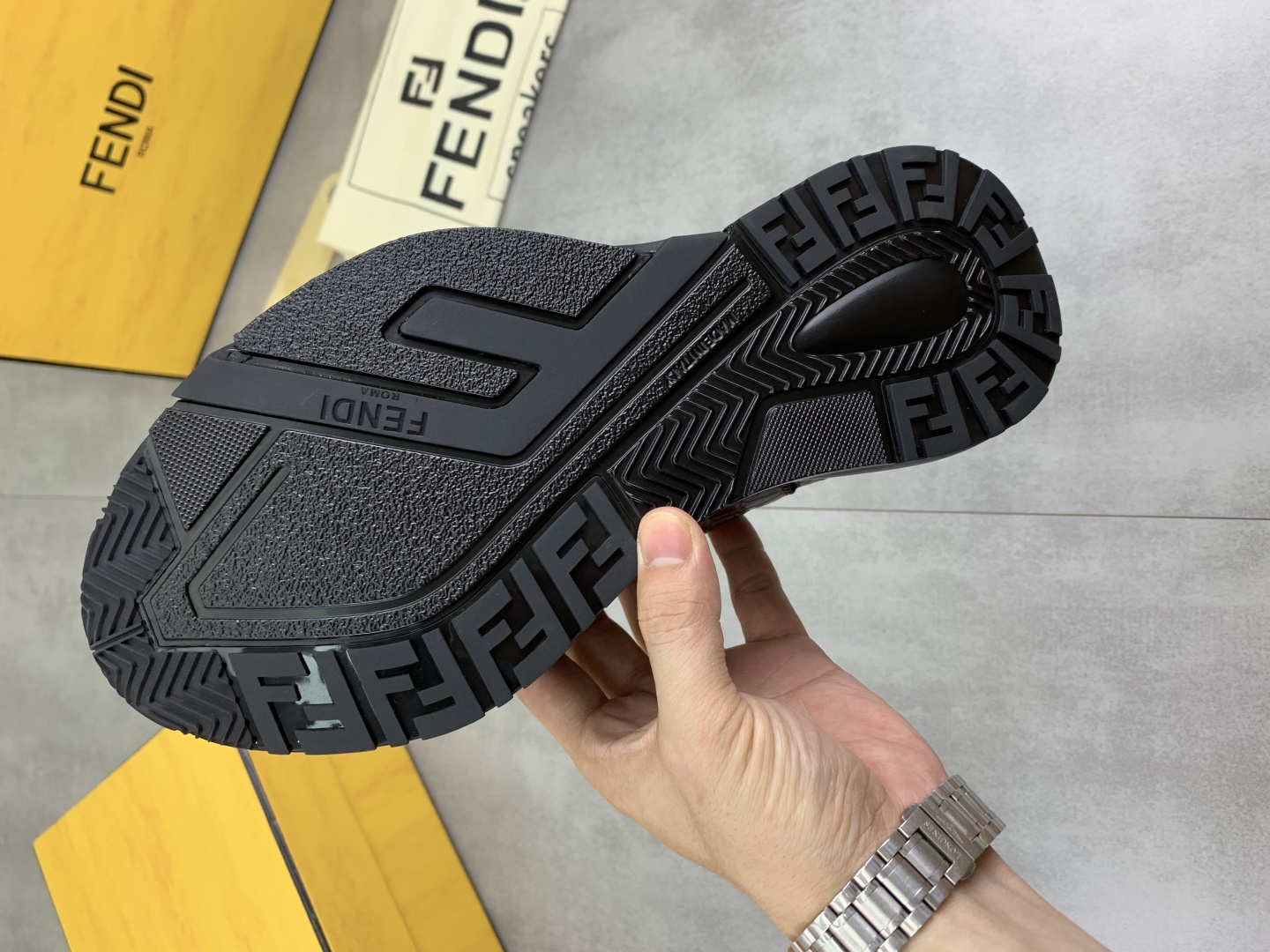 Fendi Flow Low-Top Sneakers Brown