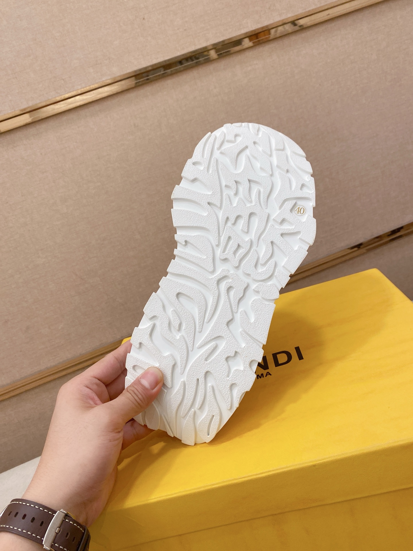 Fendi Flow Chunky Sneakers White/Black
