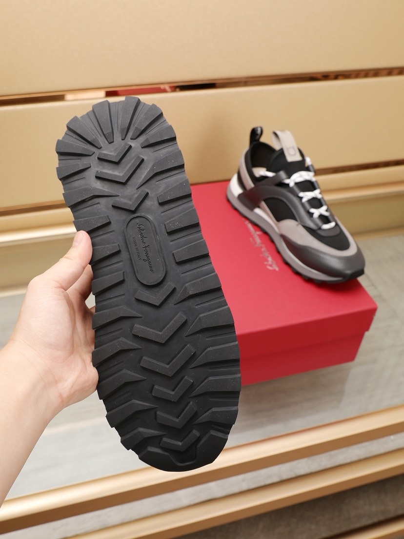 Ferragamo Leather Sport Runner Sneakers Black/Gray
