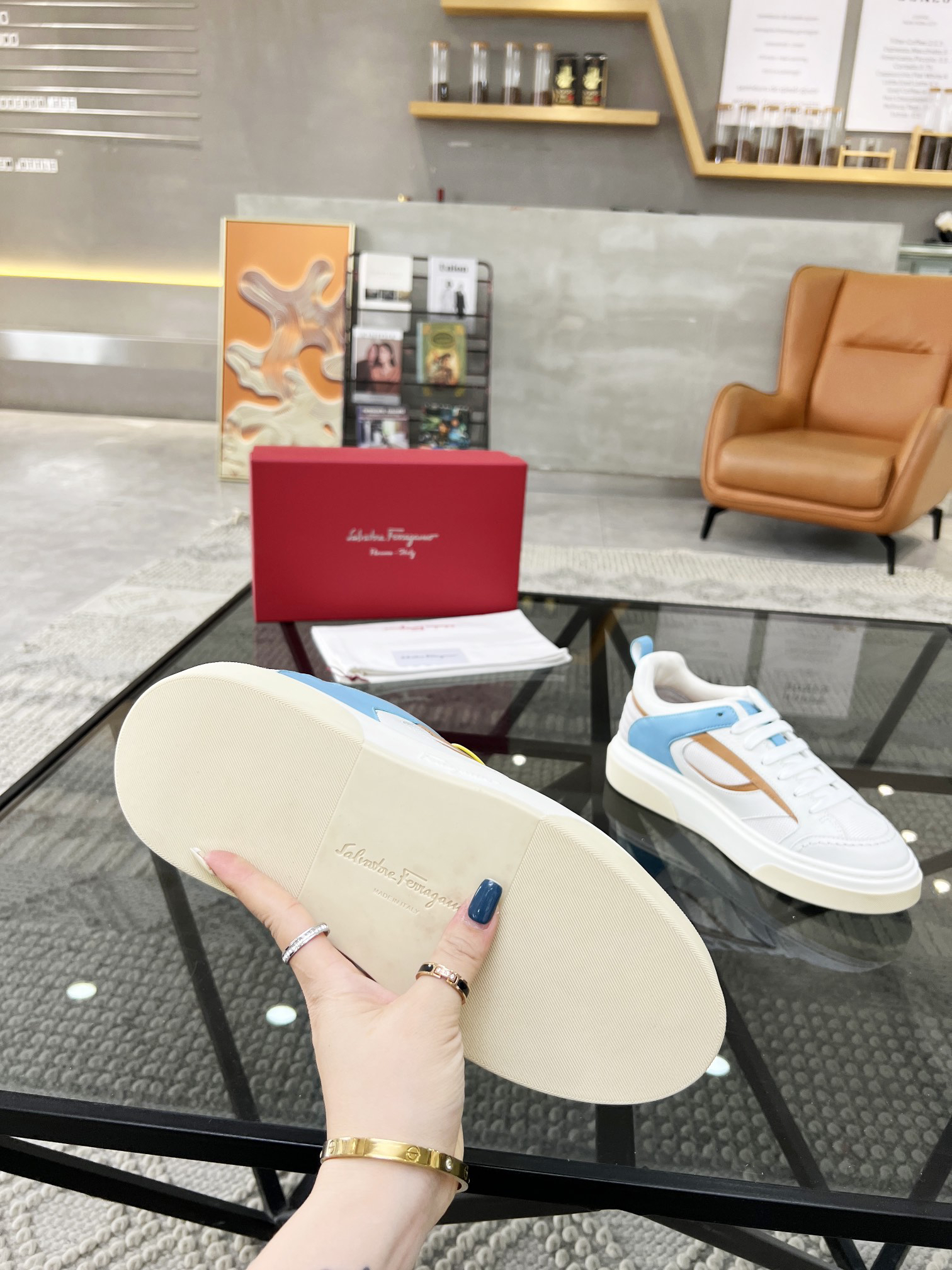 Salvatore Ferragamo Casual Sneakers Multicolor