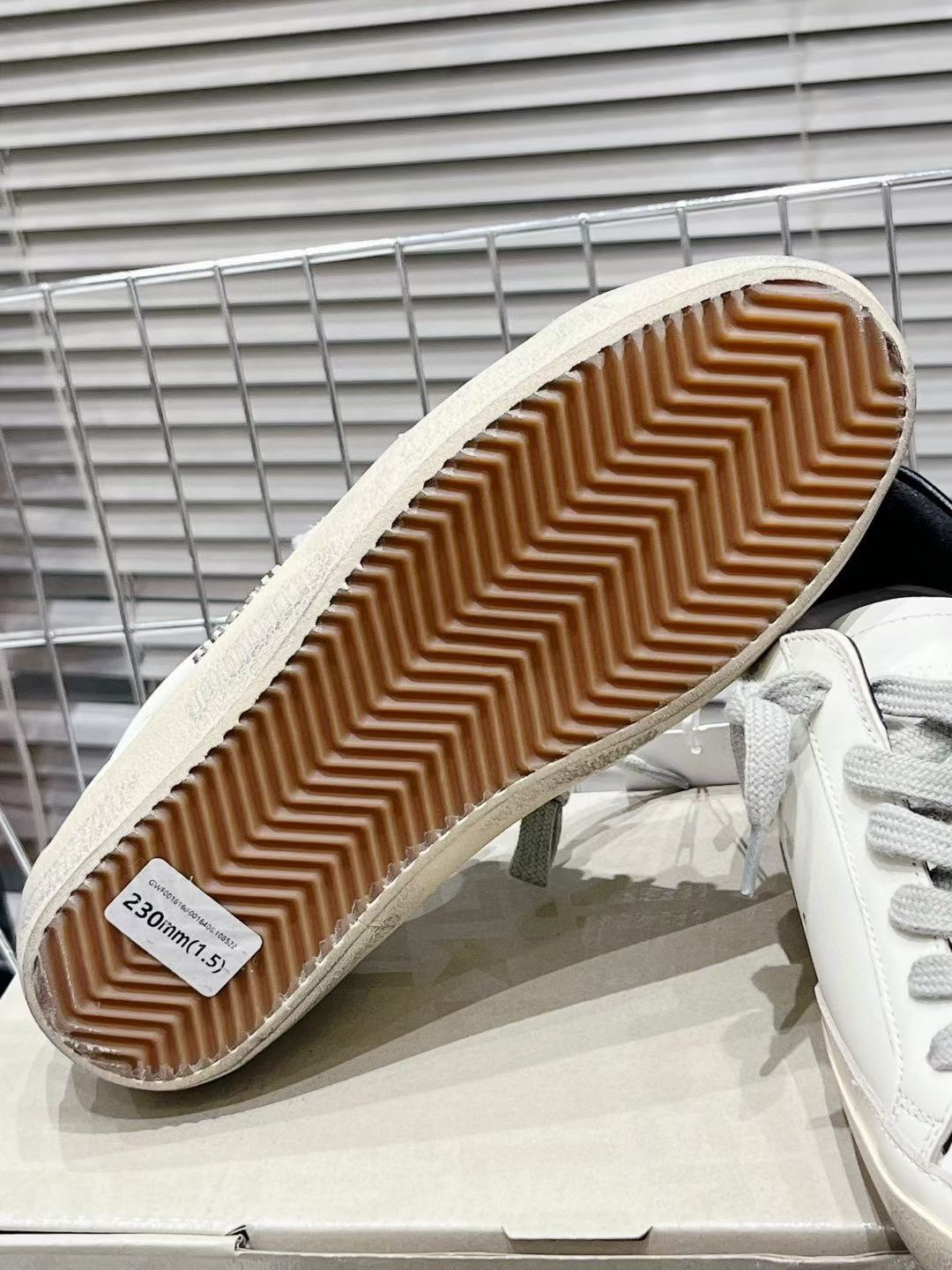 Golden Goose Superstar Sneaker Black/Gray