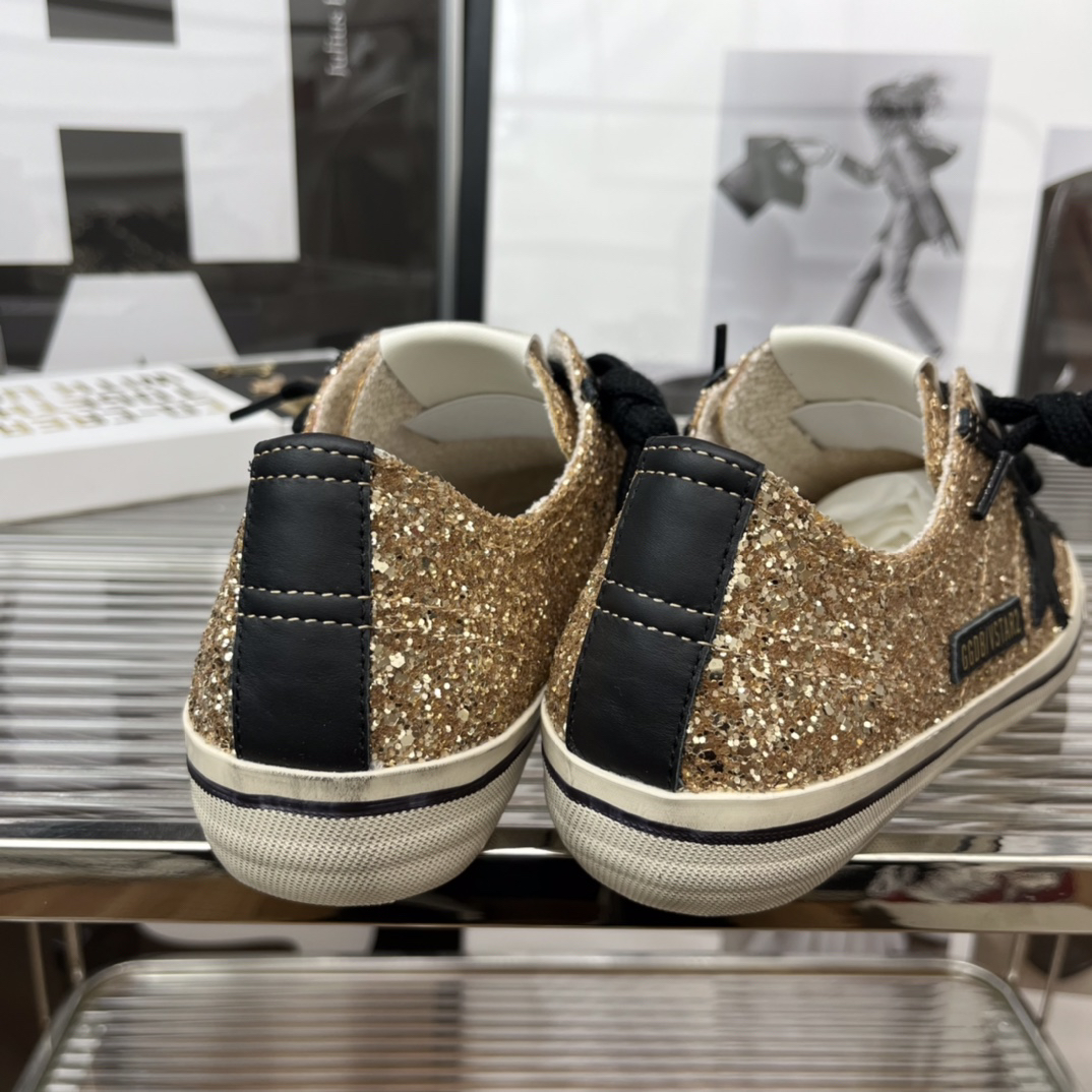 Golden Goose VSTAR2 Glitter Sneakers Gold