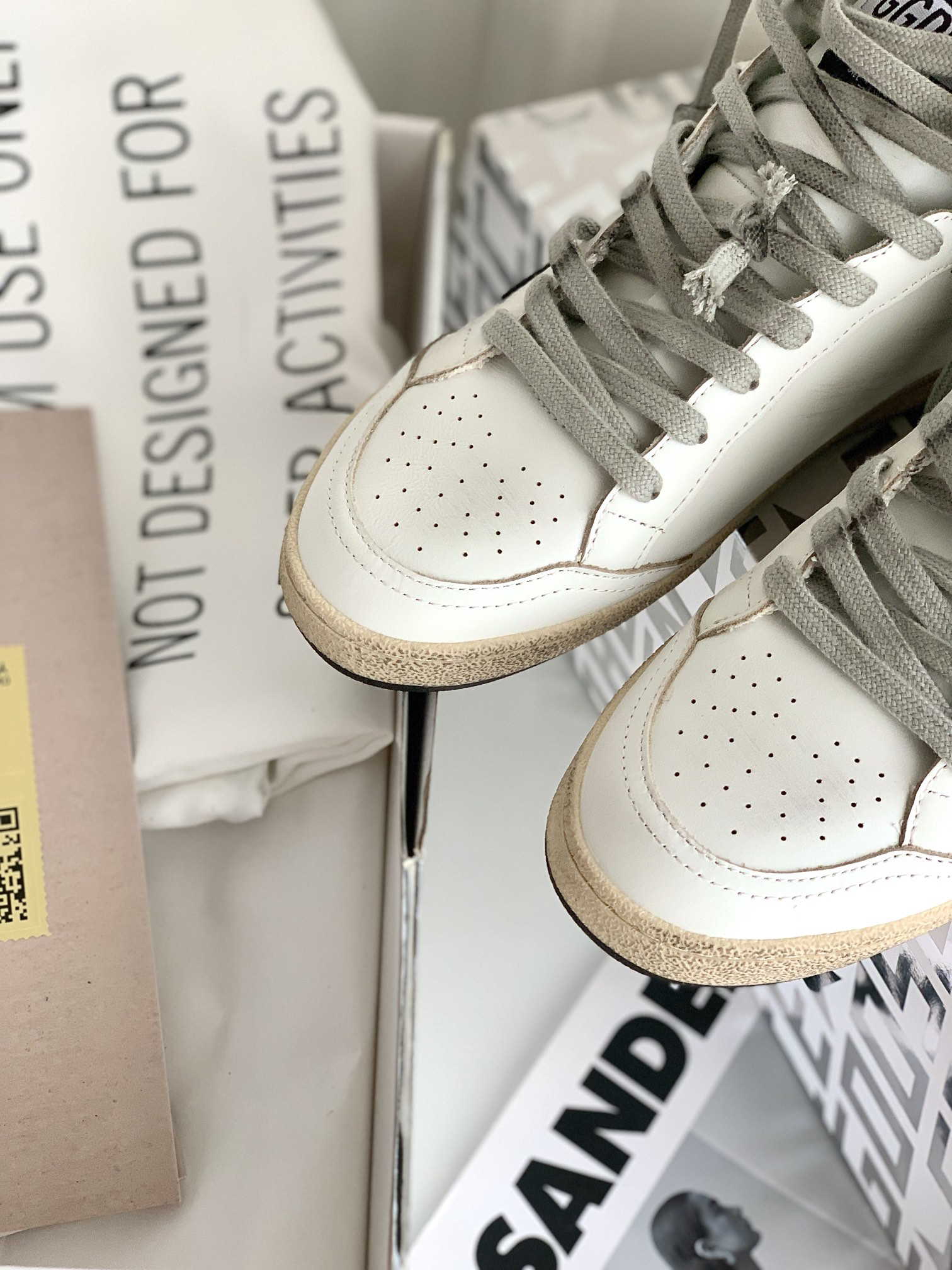 Golden Goose SKY-STAR High-Top Sneakers White/Black