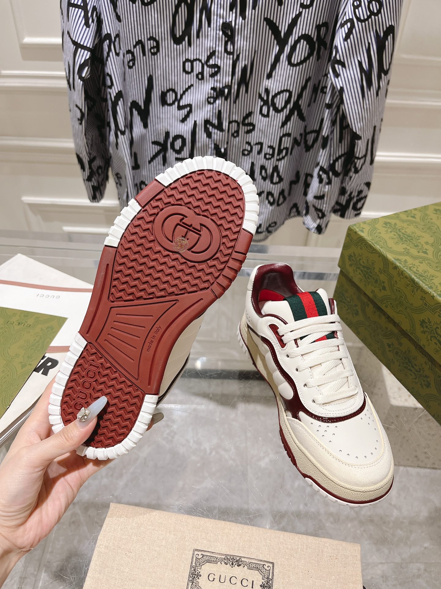 Gucci Vintage Low-Top Sneakers White/Burgundy