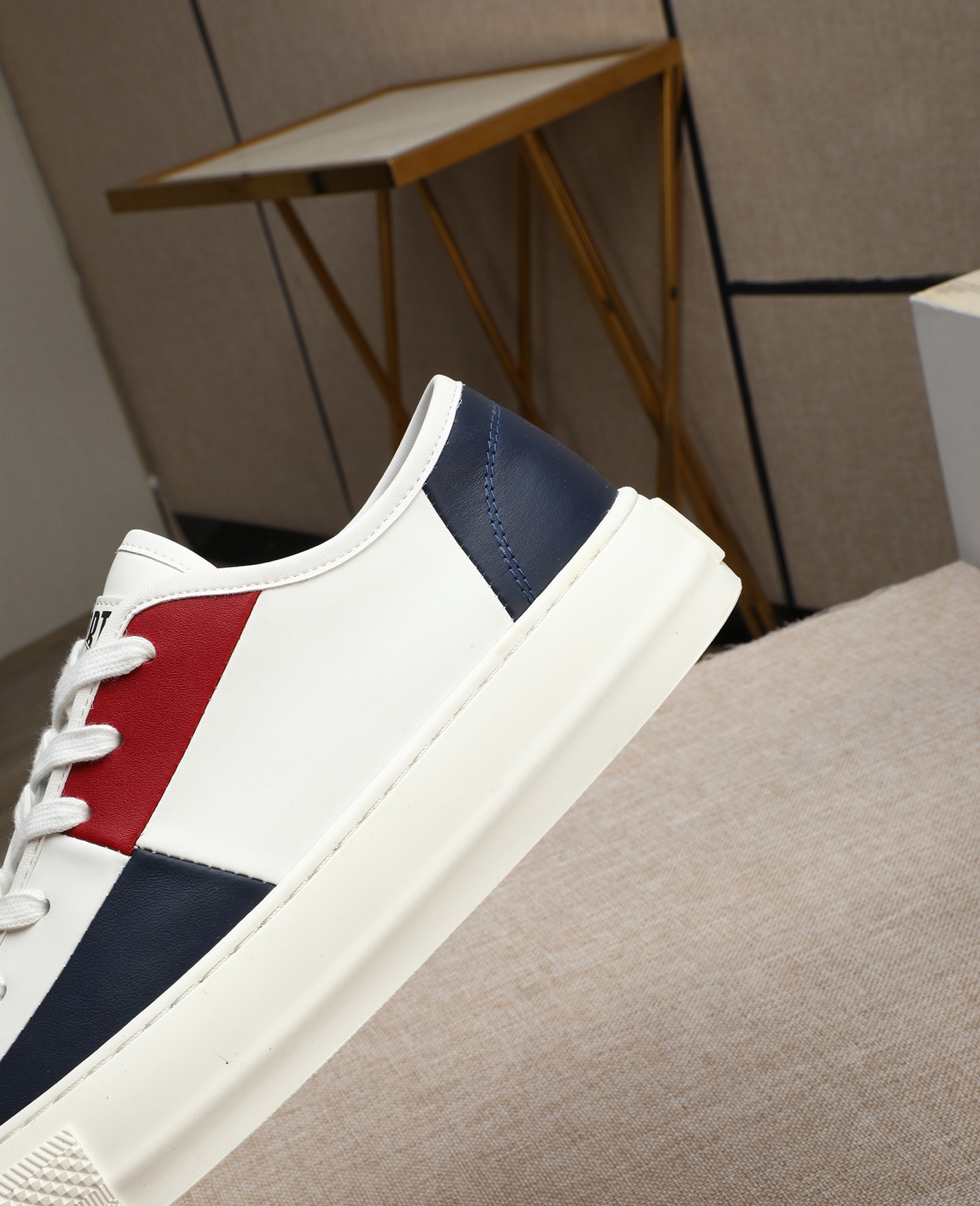 Gucci Leather Low-Top Sneakers Multicolor