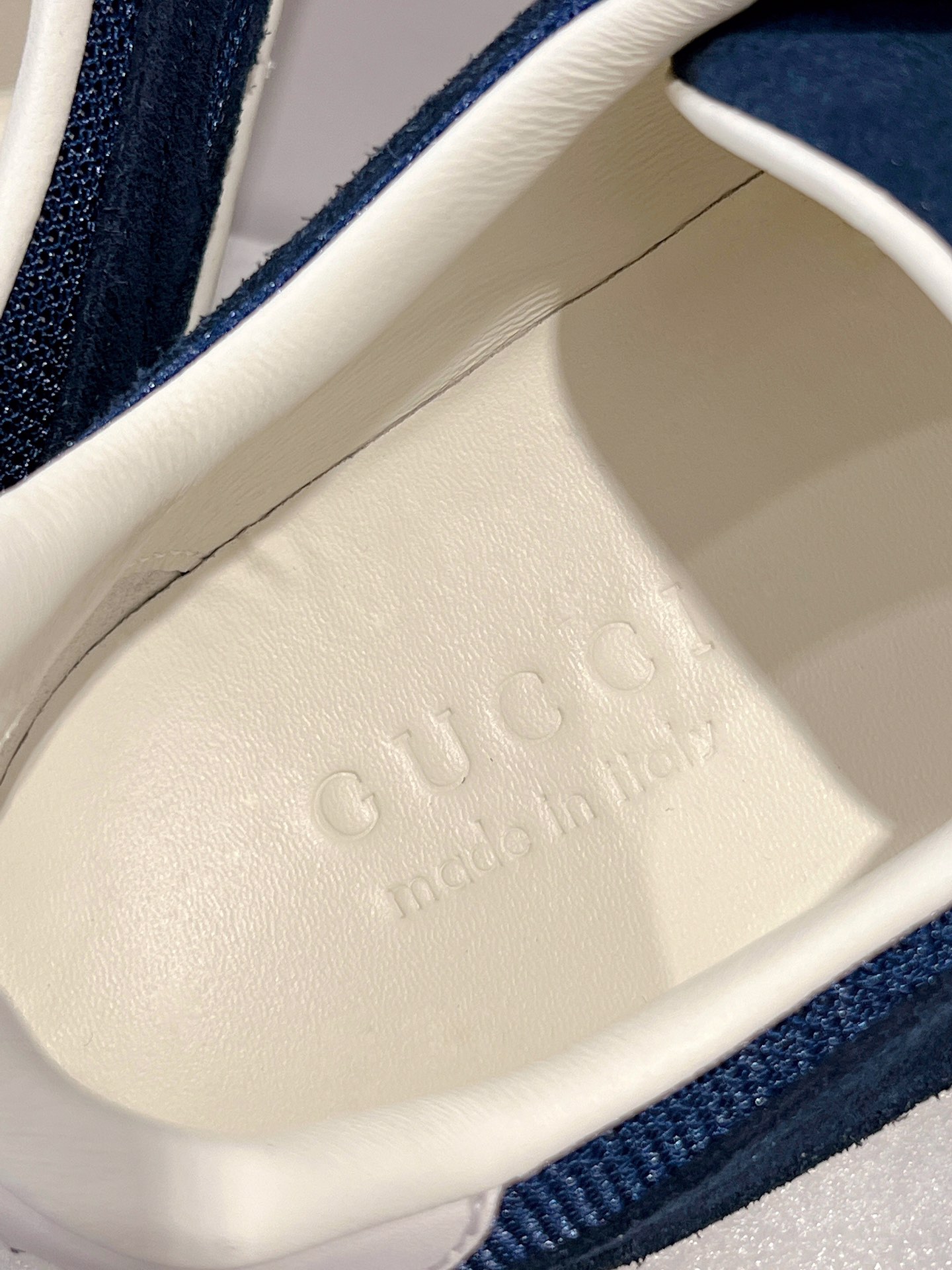 Gucci GG Low-Top Sneakers Navy