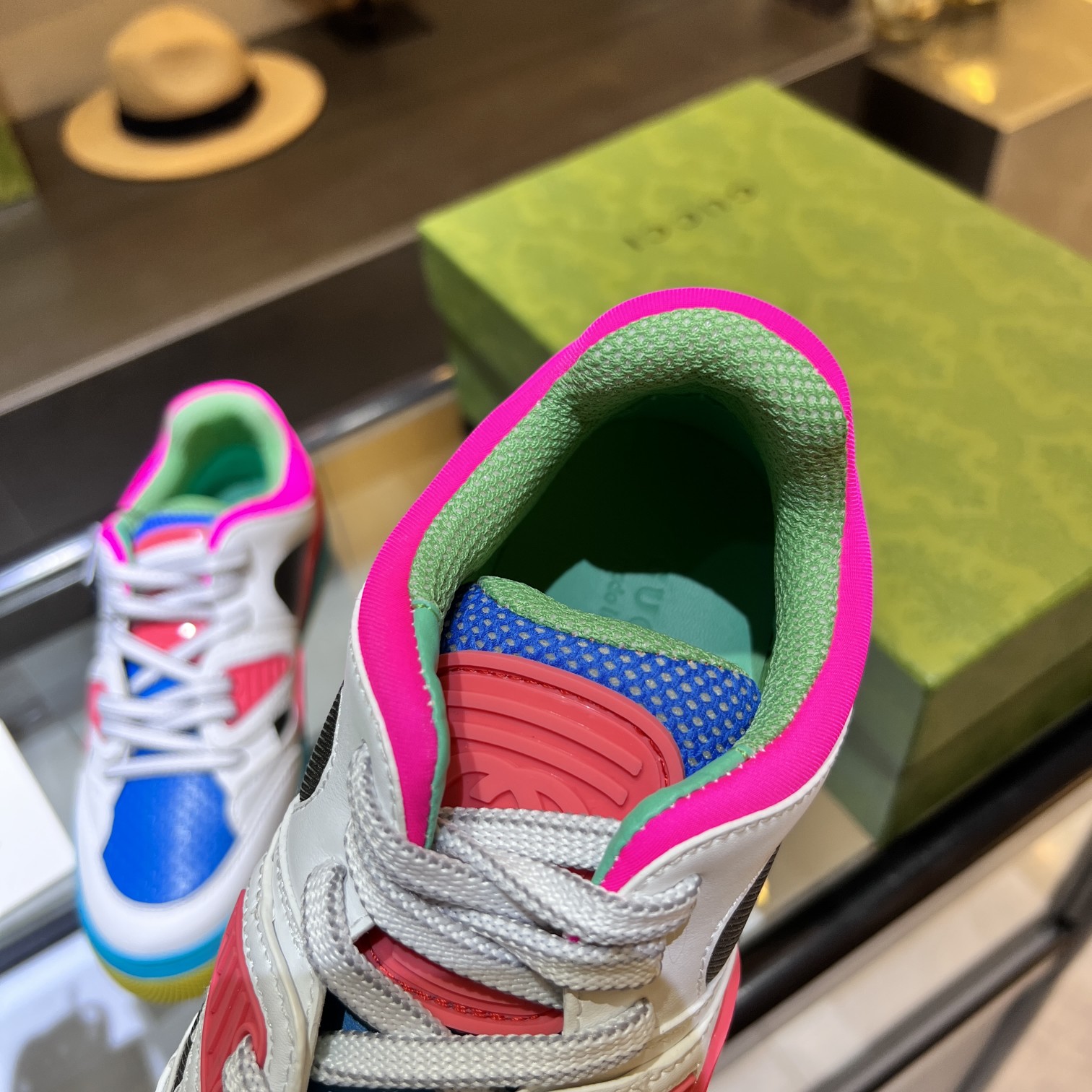 Gucci 2022 Low-Top Sneakers Multicolor