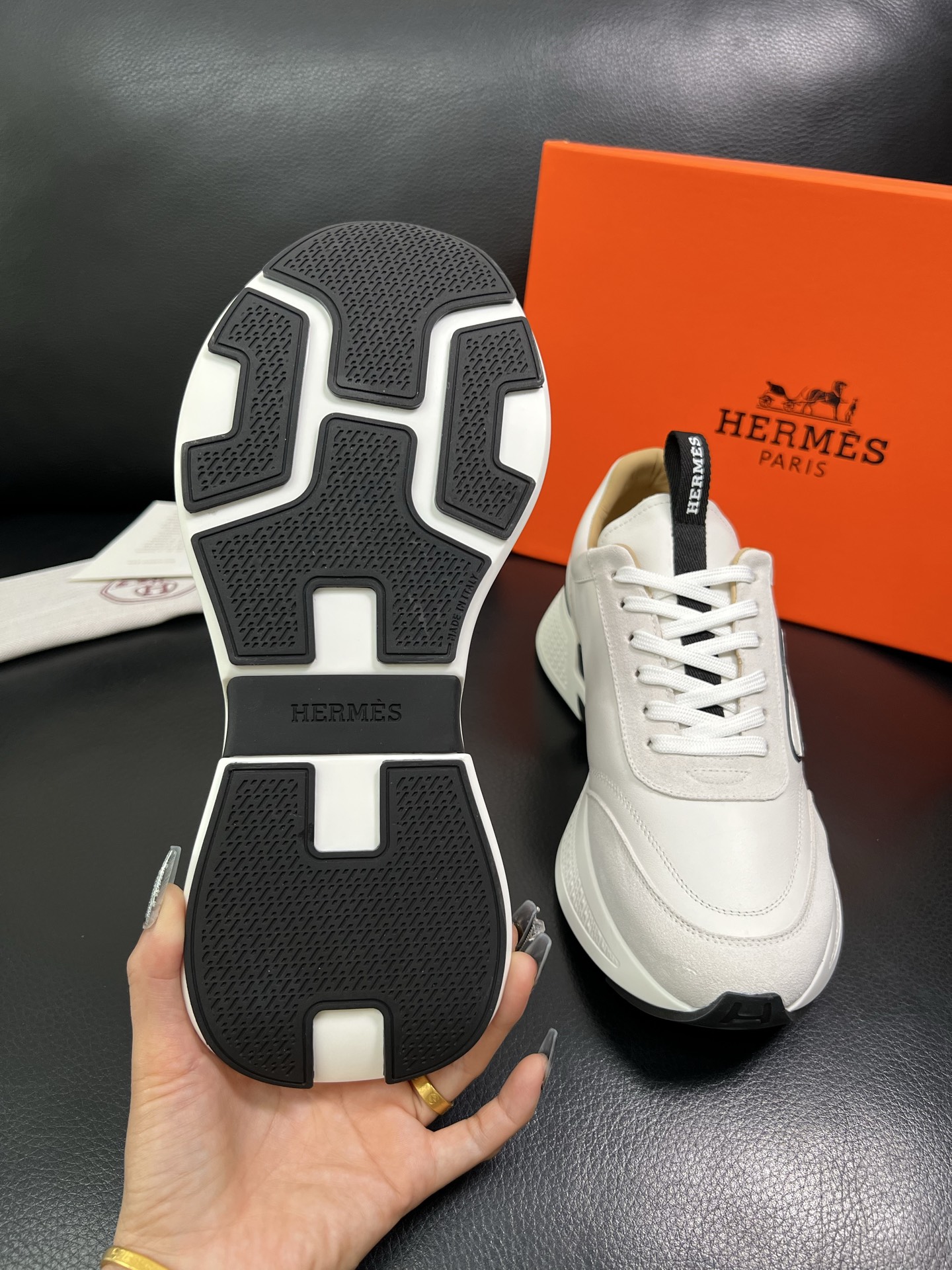 Hermes Leather Low-Top Sneakers White