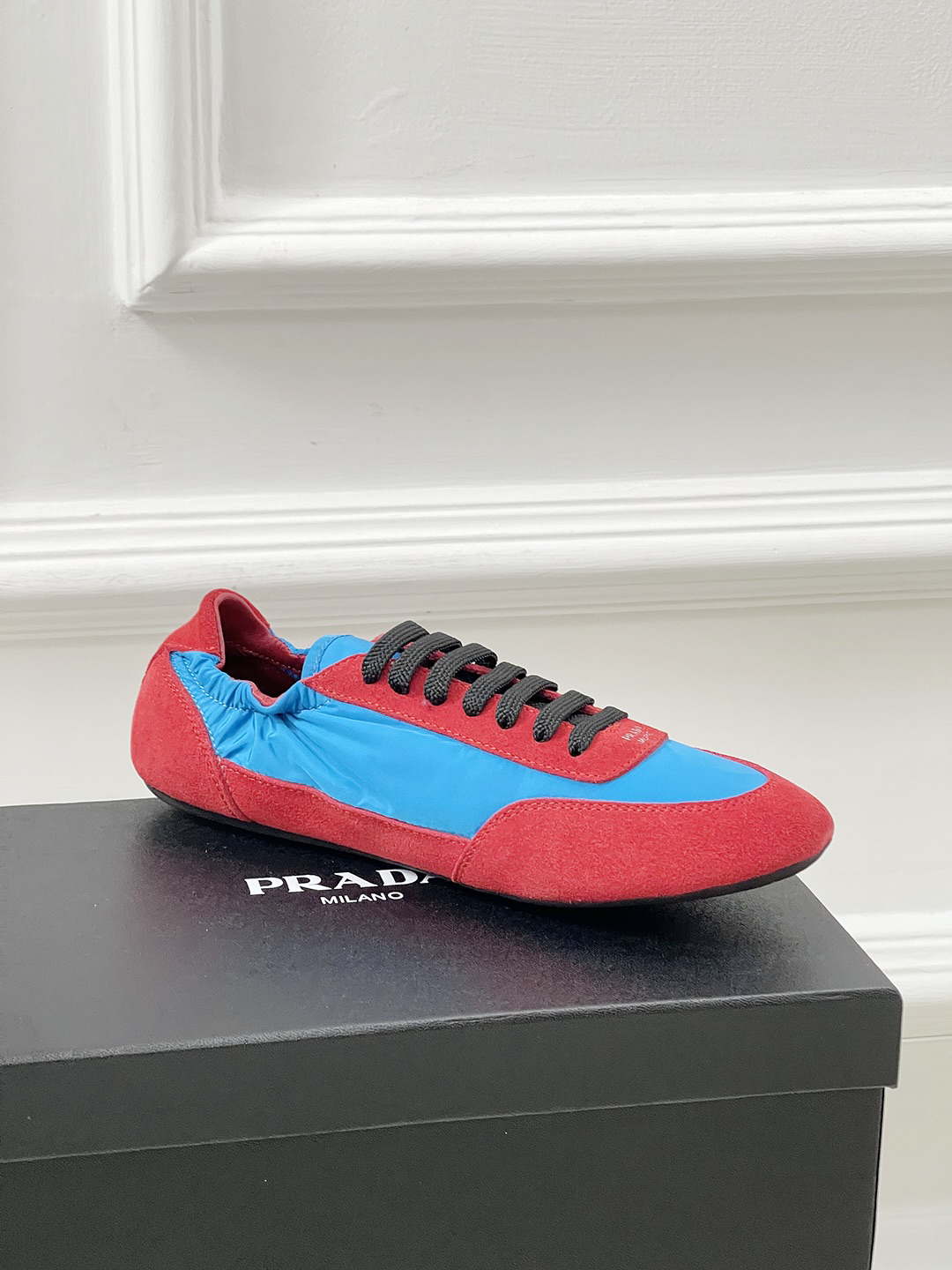 Prada Collapse Re-Nylon Sneakers Blue/Red