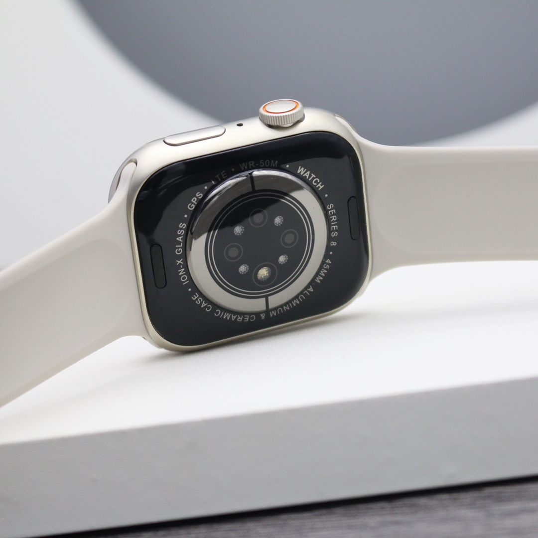 Apple Watch Series 8 45mm Smart Sport Watch Silver