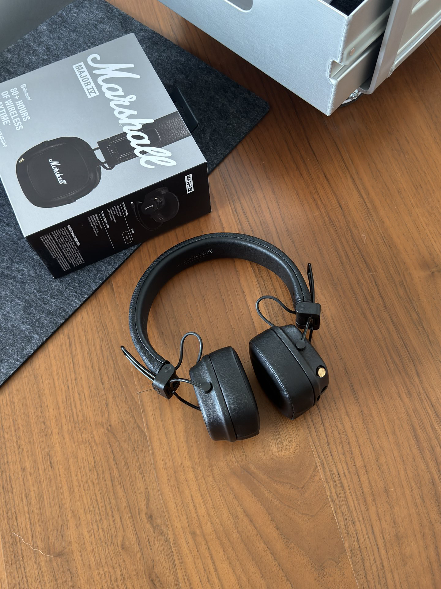 Marshall Major IV Wireless On-Ear Headphones Black