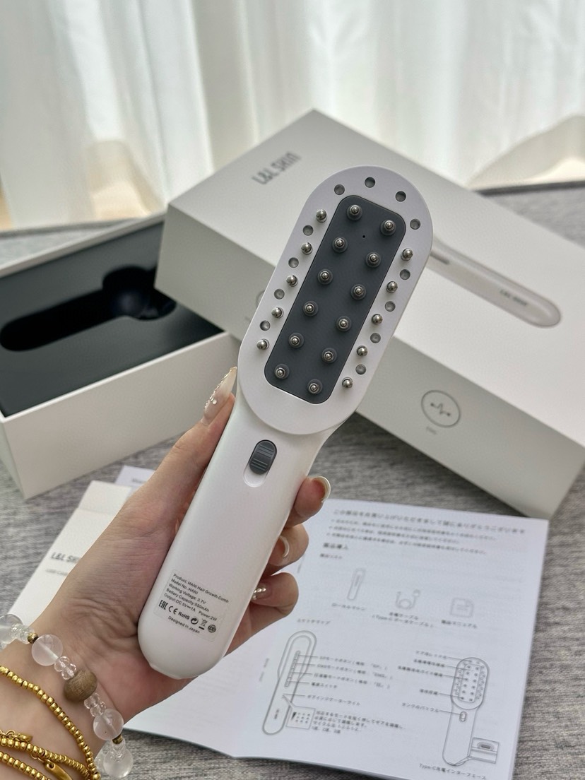 L&L Skin HANI Red Light Scalp Massage Comb White