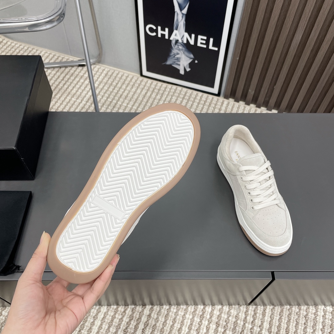 YSL SL61 Low-Top Sneakers Beige