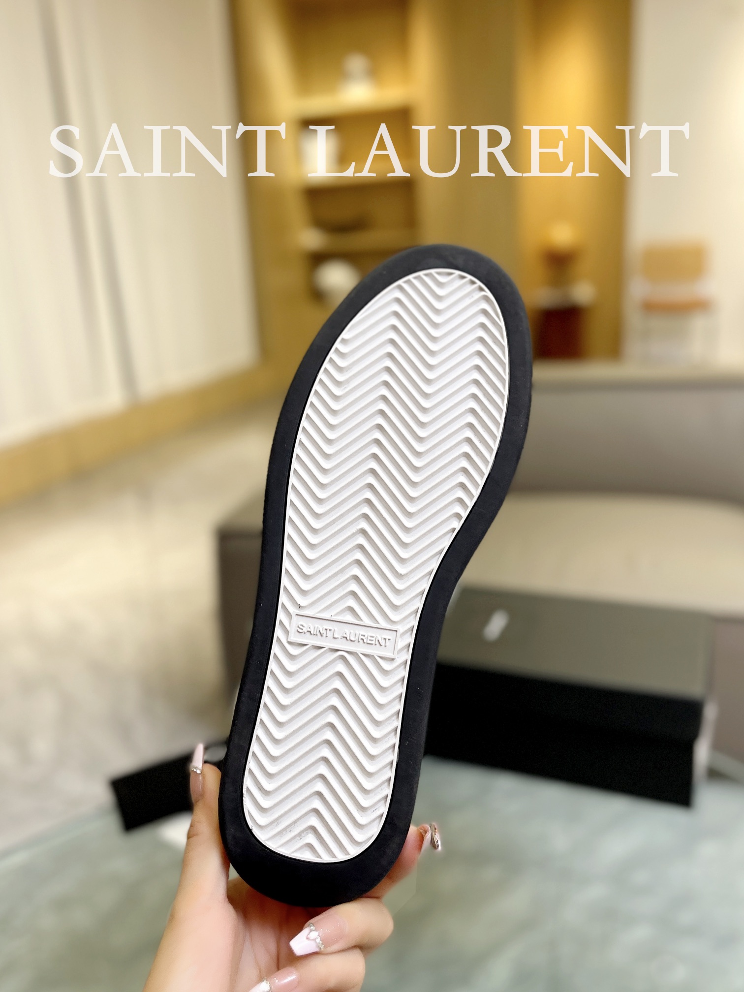 YSL SL61 Low-Top Sneakers Black/White