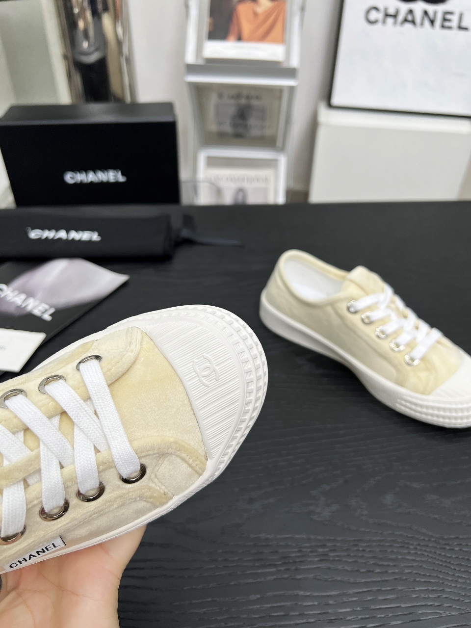 Chanel Vintage Low-Top Sneakers Beige