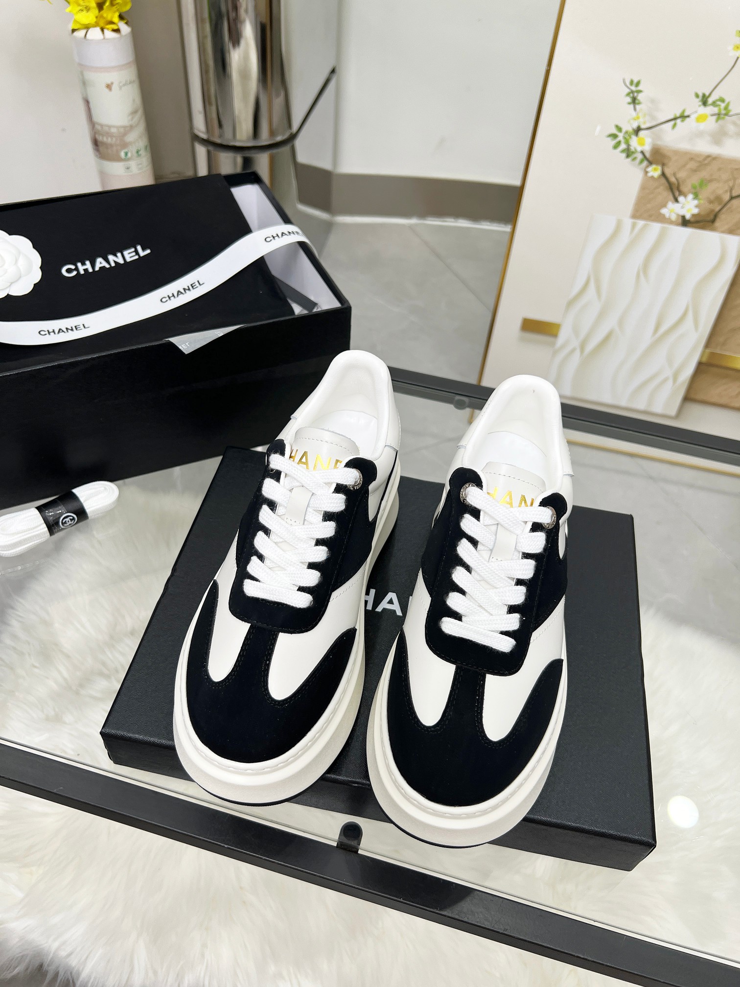 Chanel 25C Platform Sneakers Black/White
