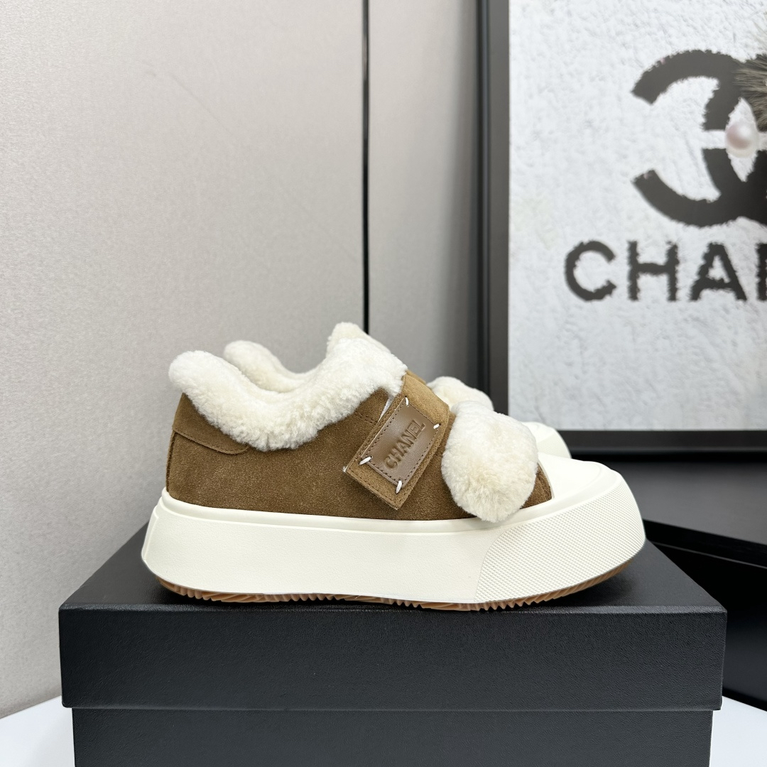 Chanel Shearling-Trim Slip-On Sneakers Brown/White