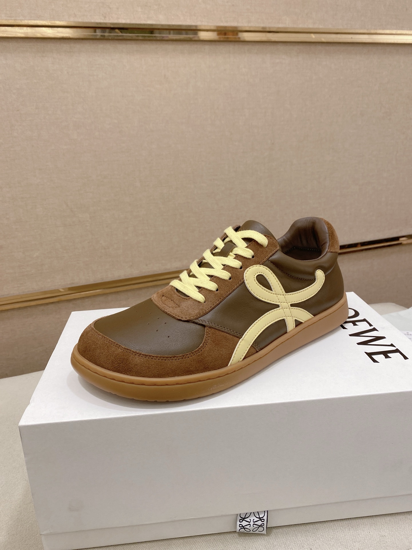 Loewe Low-Top Trainer Sneakers Brown