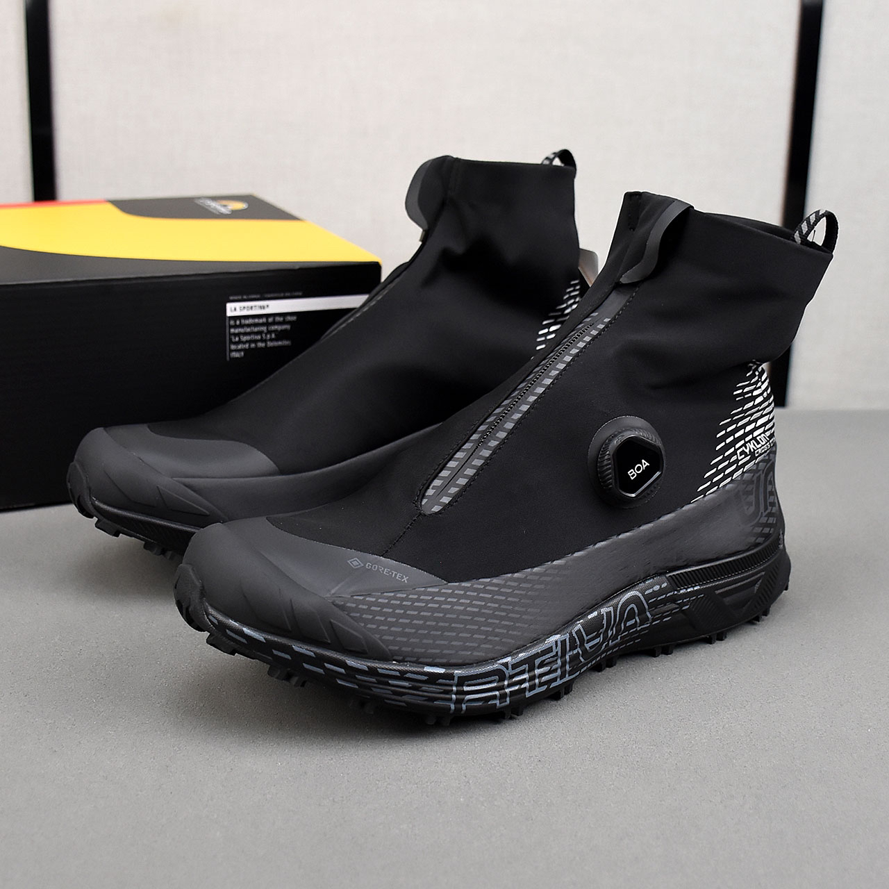 La Sportiva Equilibrium ST GTX Hiking Boots Black