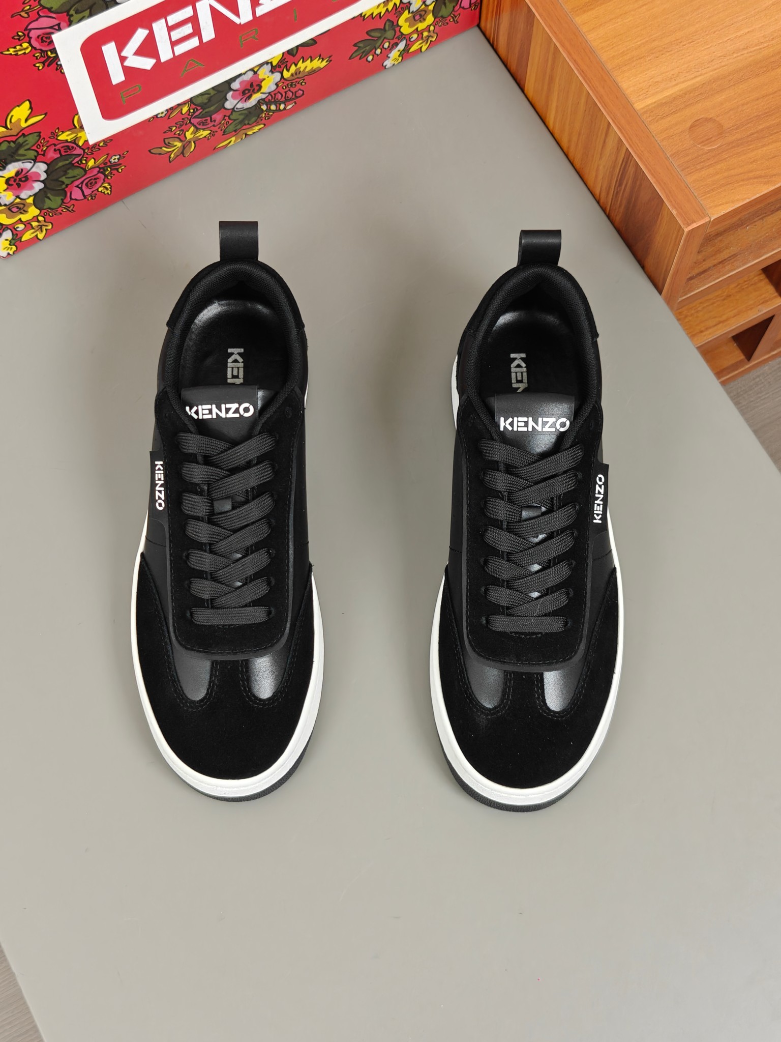 KENZO Classic Leather Sneakers Black