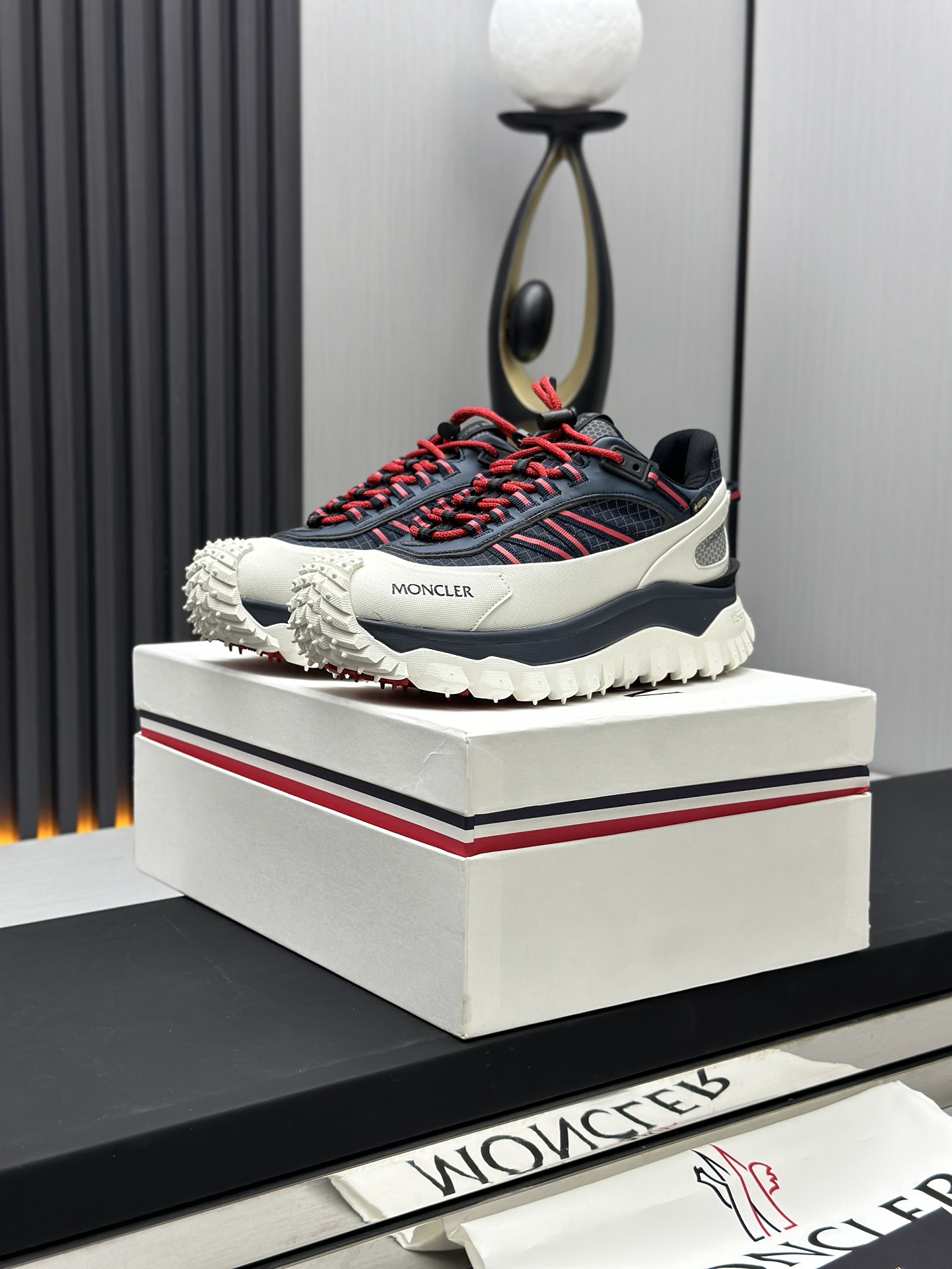 Moncler Trailgrip GTX Outdoor Shoes Navy