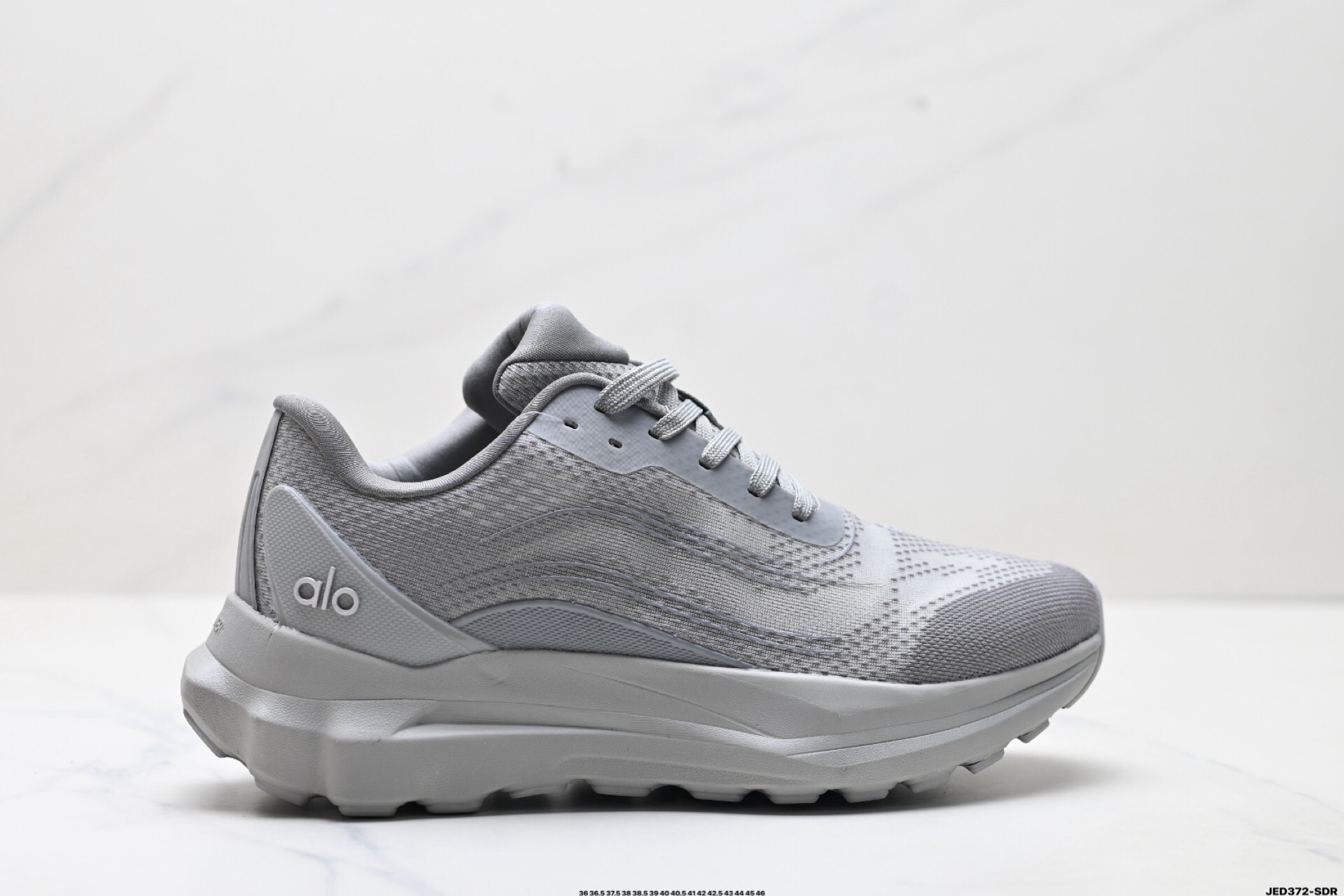 Alo Yoga Alo Runner Mesh Sneakers Gray