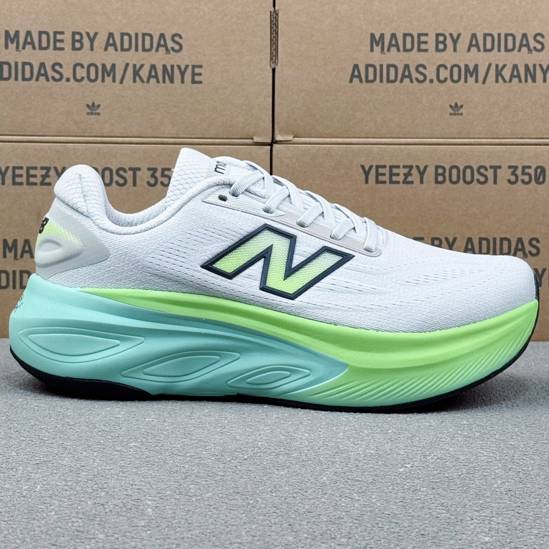 New Balance Fresh Foam Runner Shoes White/Green