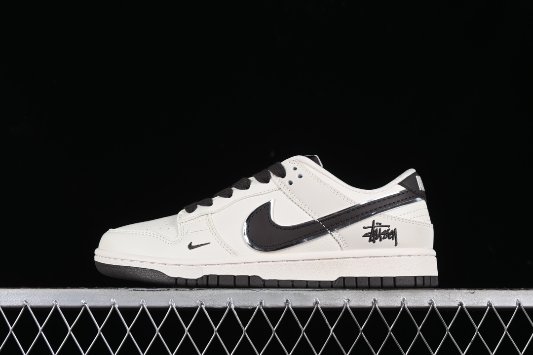 Nike SB Dunk Low x Stussy Anniversary White Black