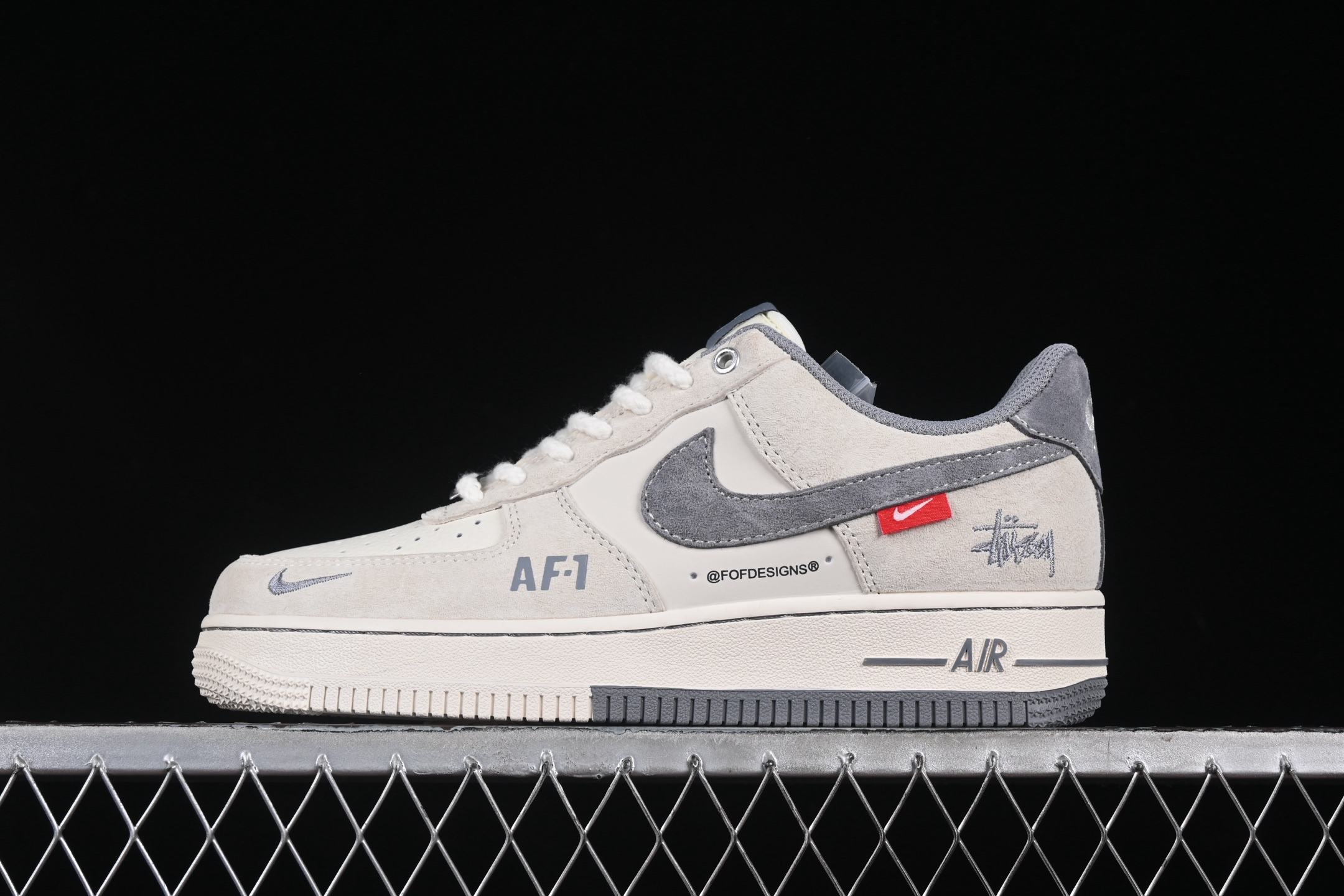 Nike Air Force 1 '07 Low Beige/Grey
