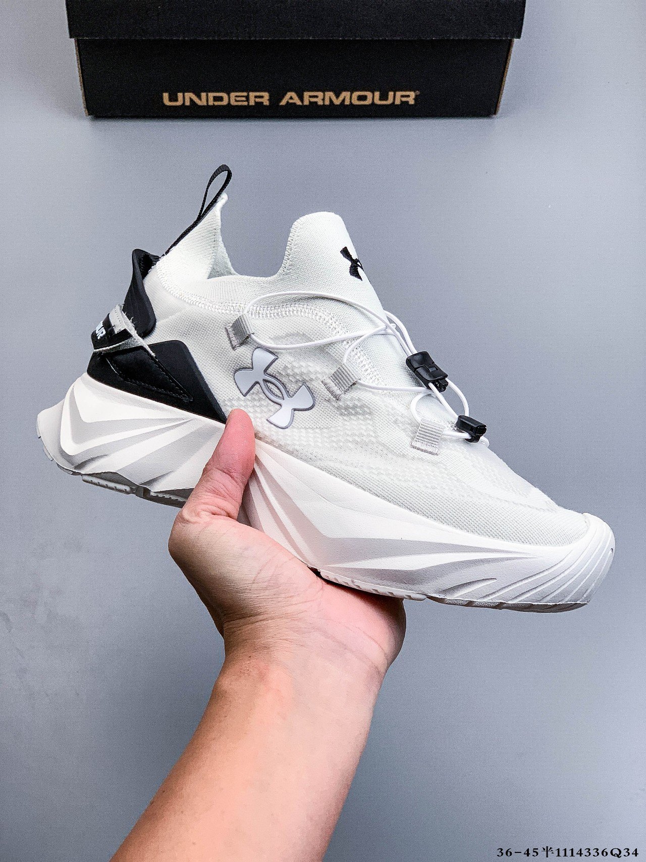 Under Armour Breathable Hiking Runner Shoes White/Black
