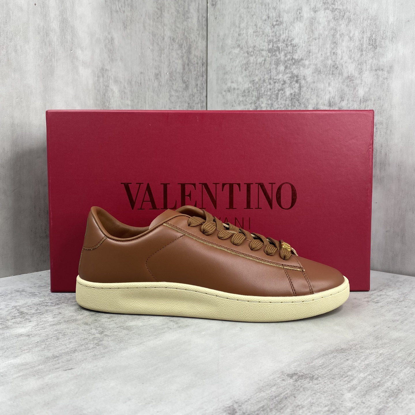 Valentino Low-Top Leather Sneakers Brown