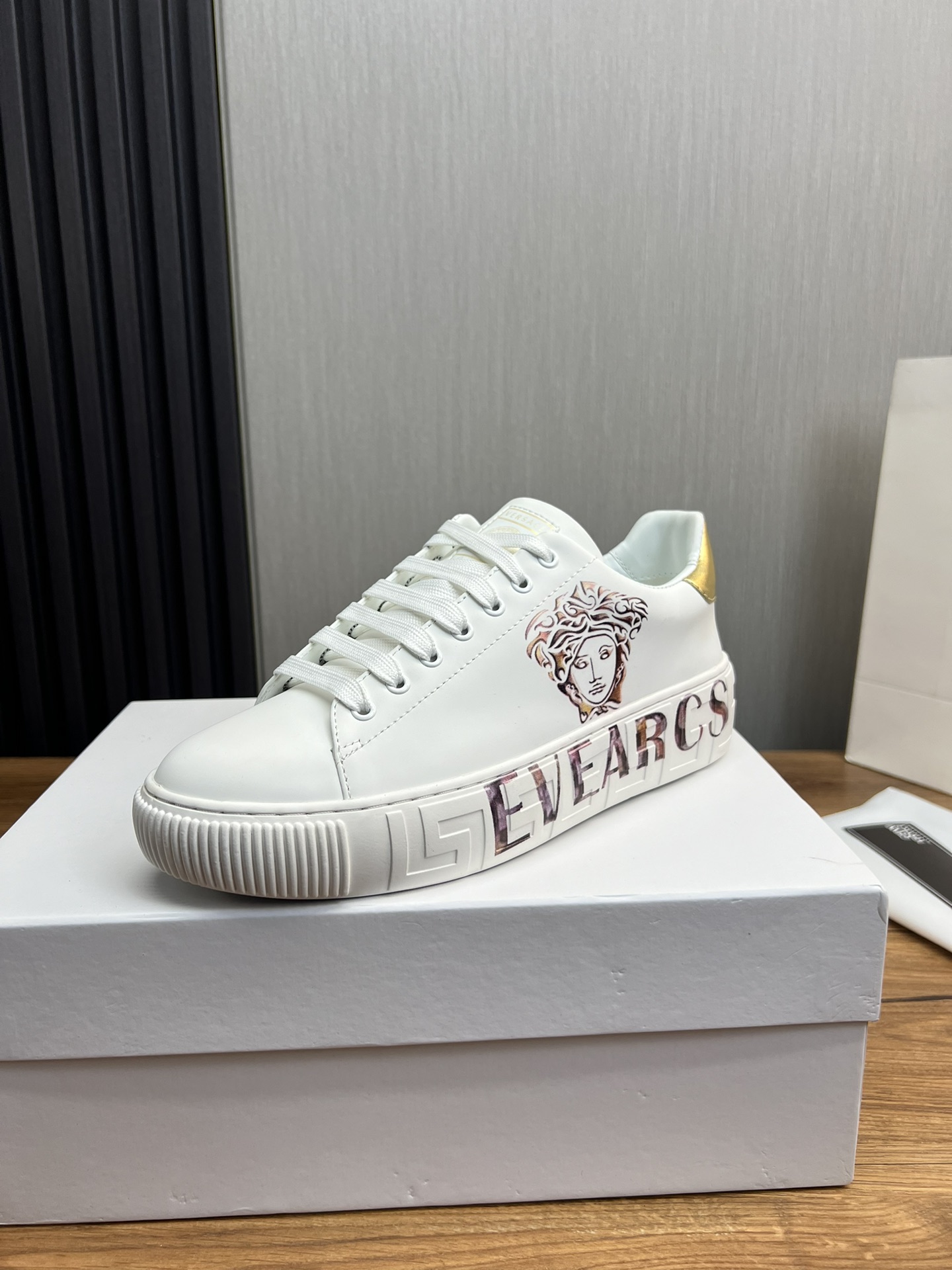 Versace Medusa Leather Sneakers White/Gold