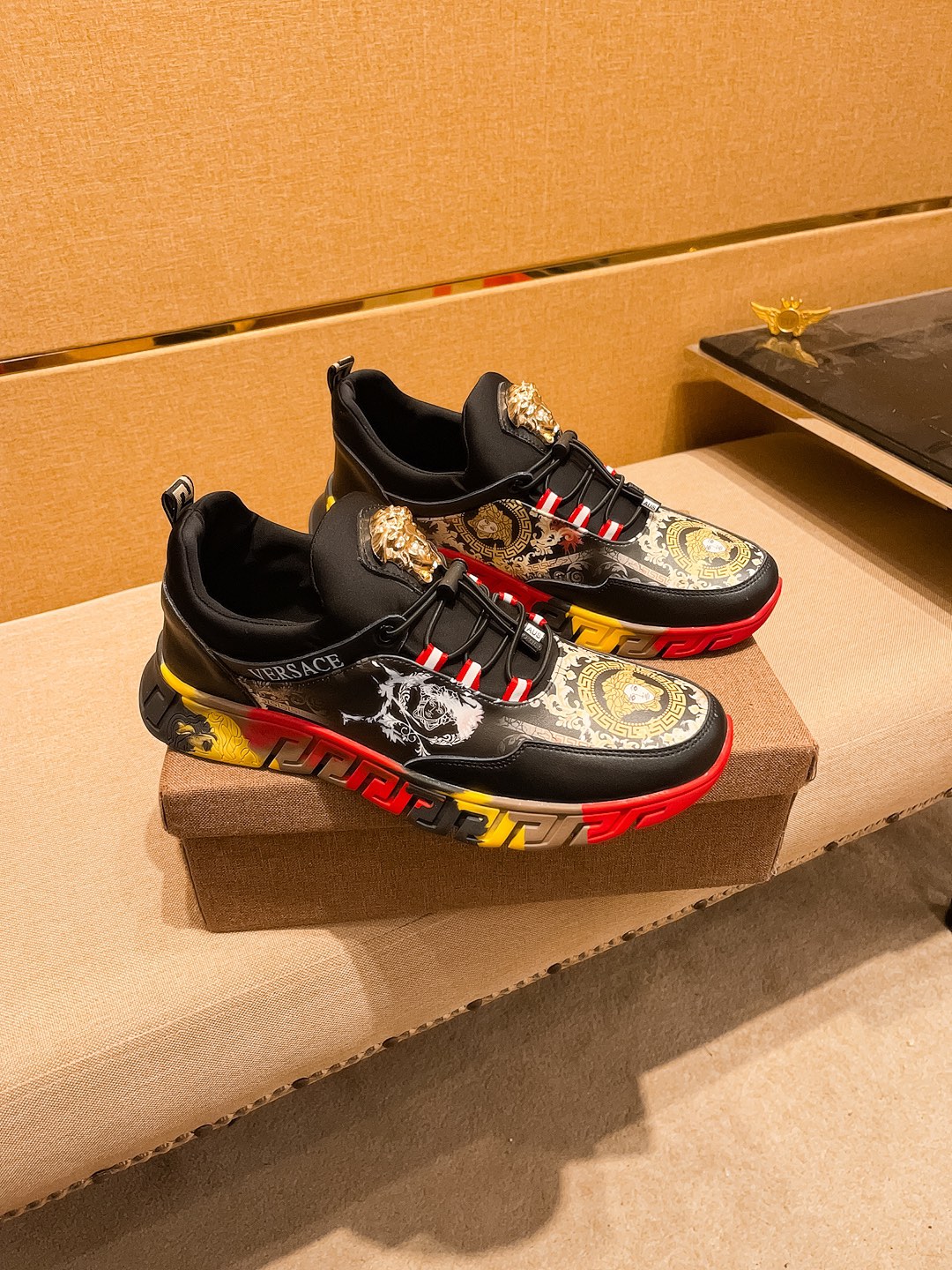 Versace Medusa Low-Top Sneakers Multicolor