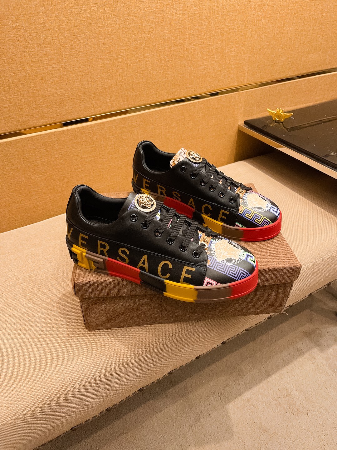 Versace Medusa Low-Top Sneakers Multicolor