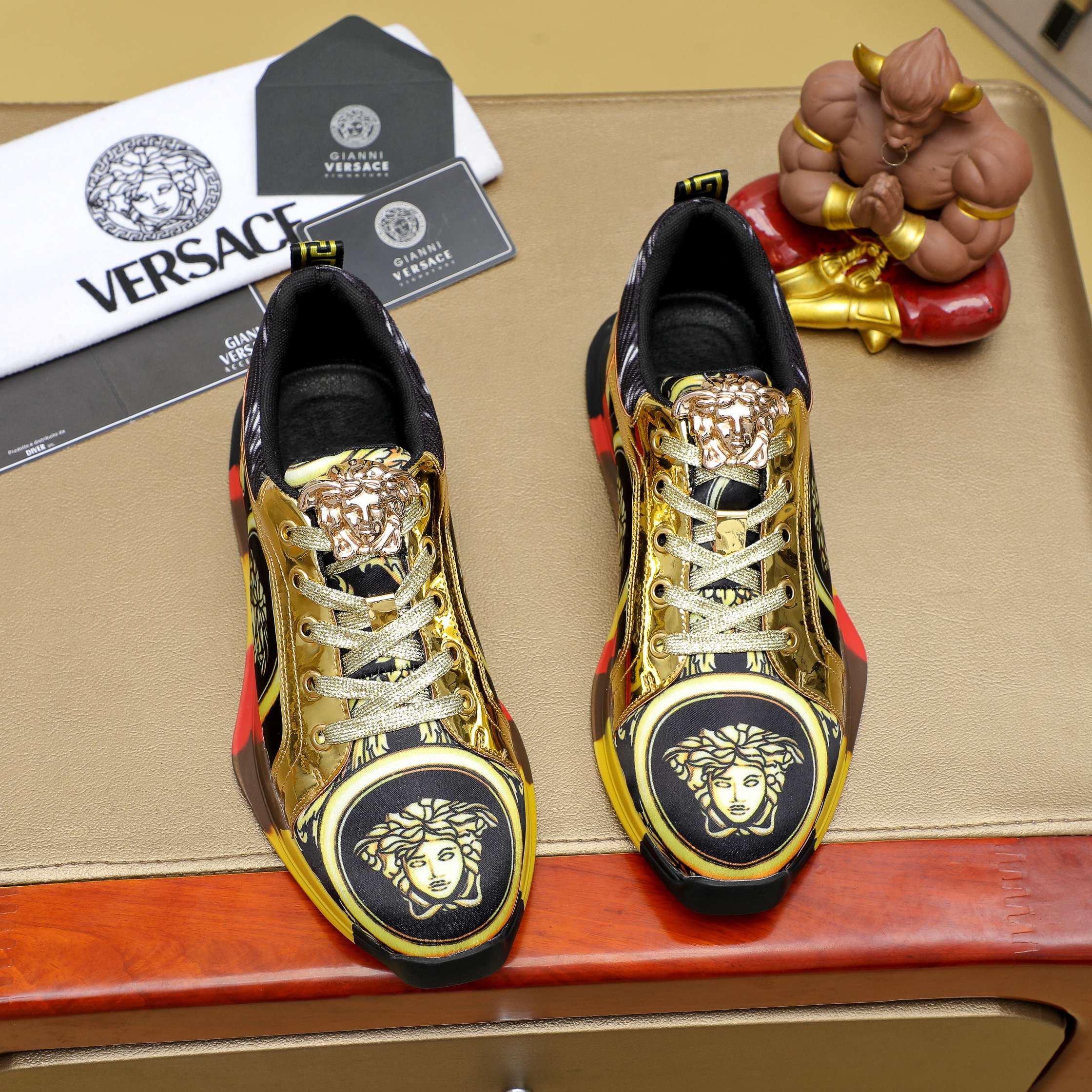 Versace Medusa Low-Top Sneakers Gold/Black/Red