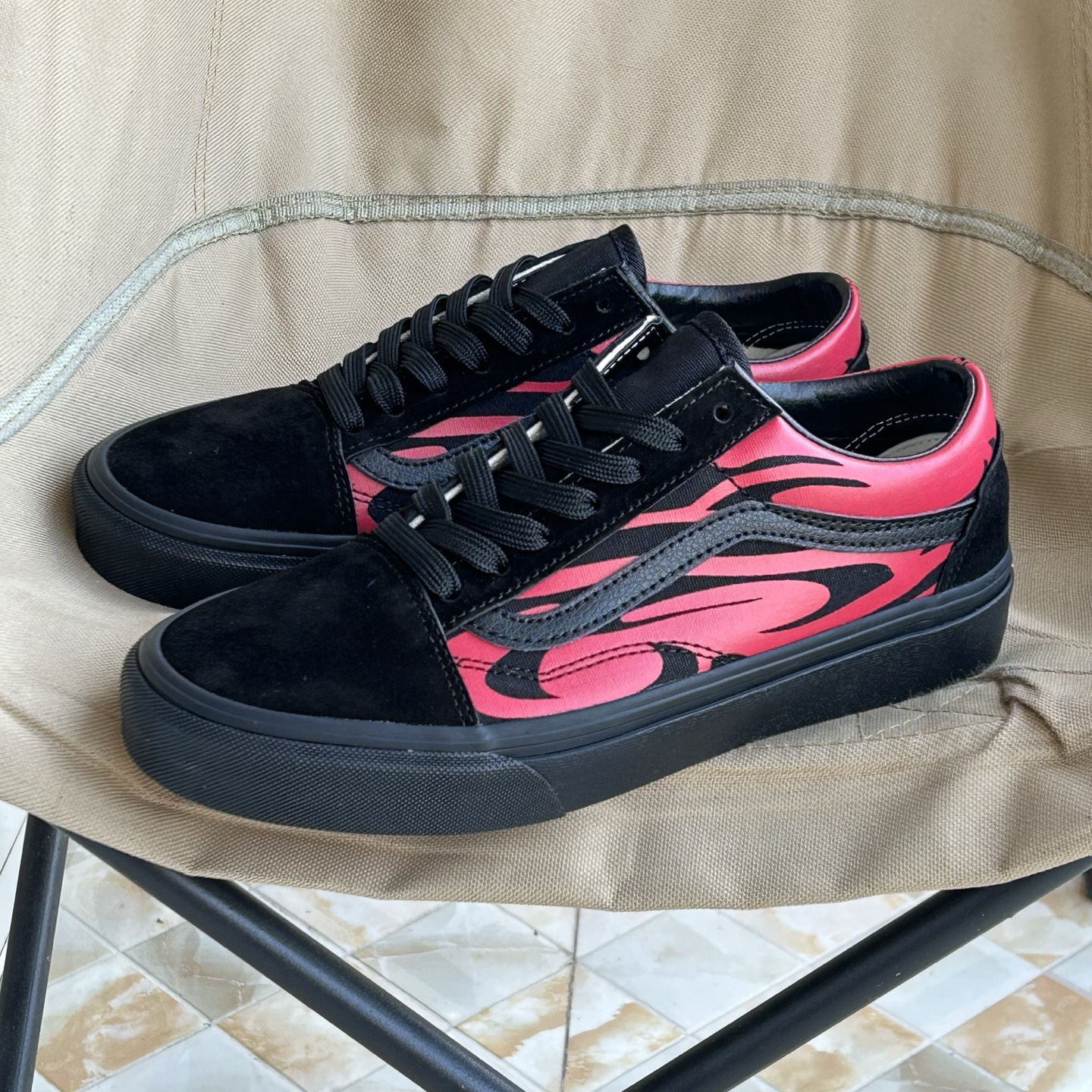 Vans Old Skool Flame Low-Top Skate Shoes Black/Red