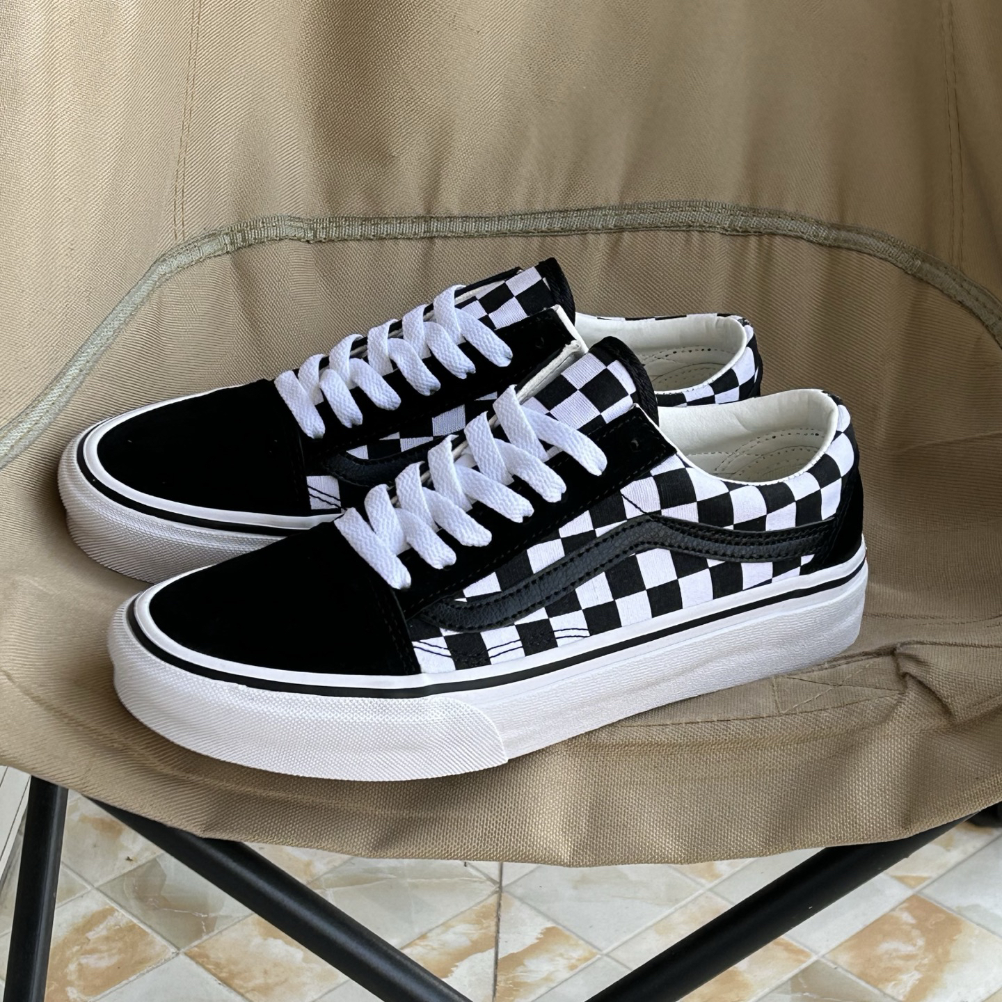 Vans Old Skool Low-Top Skate Shoes Black/White