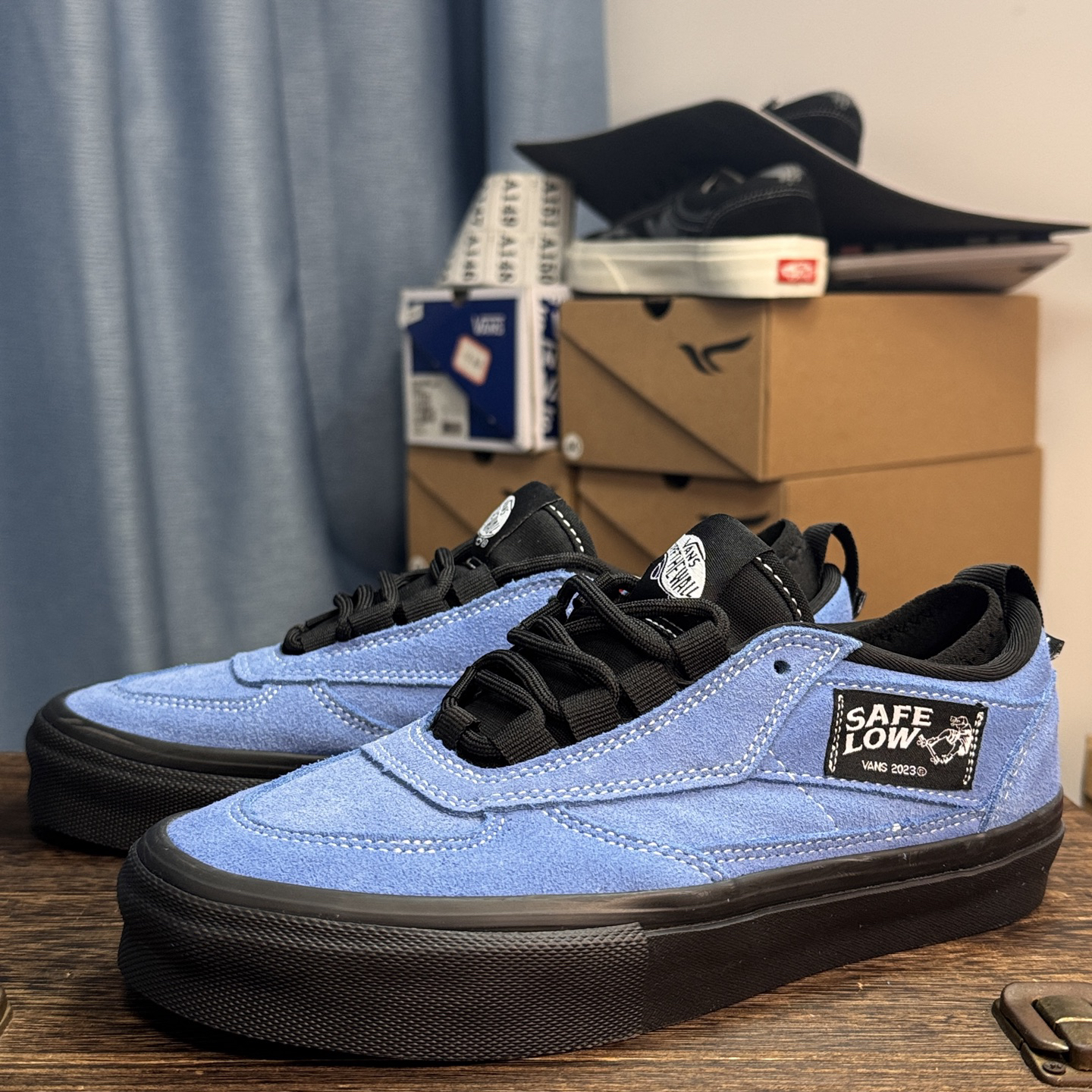 Vans Knu Skool Low-Top Skate Shoes Black/Grey