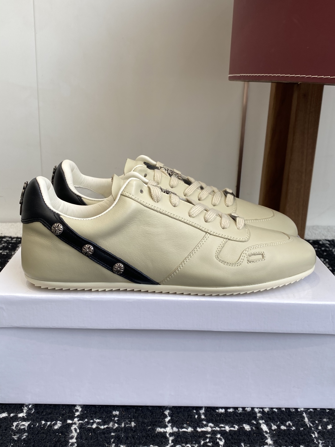 Rick Owens Retro Trainer Sneakers Cream