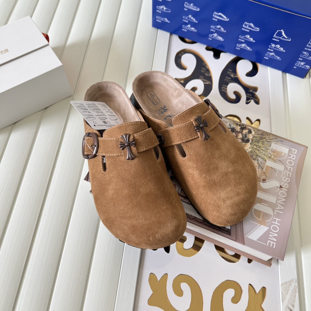 Birkenstock Suede Clogs Brown