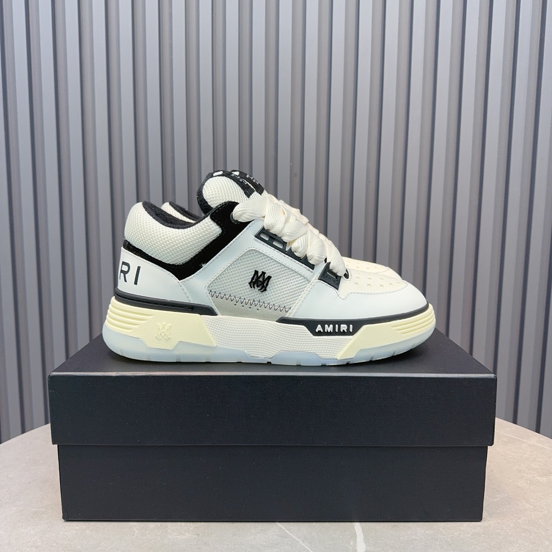 AMIRI Low-Top Sneakers White/Black