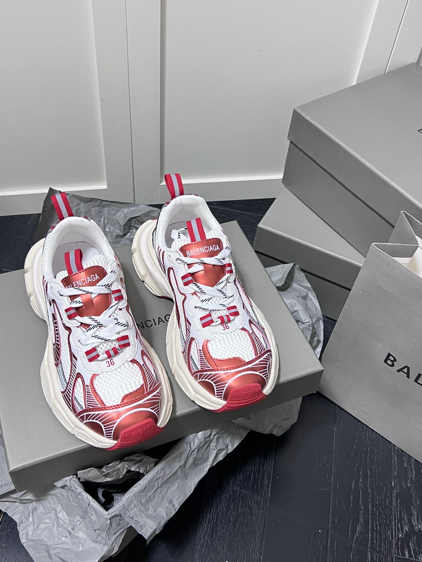 Balenciaga Chunky Sneakers Red