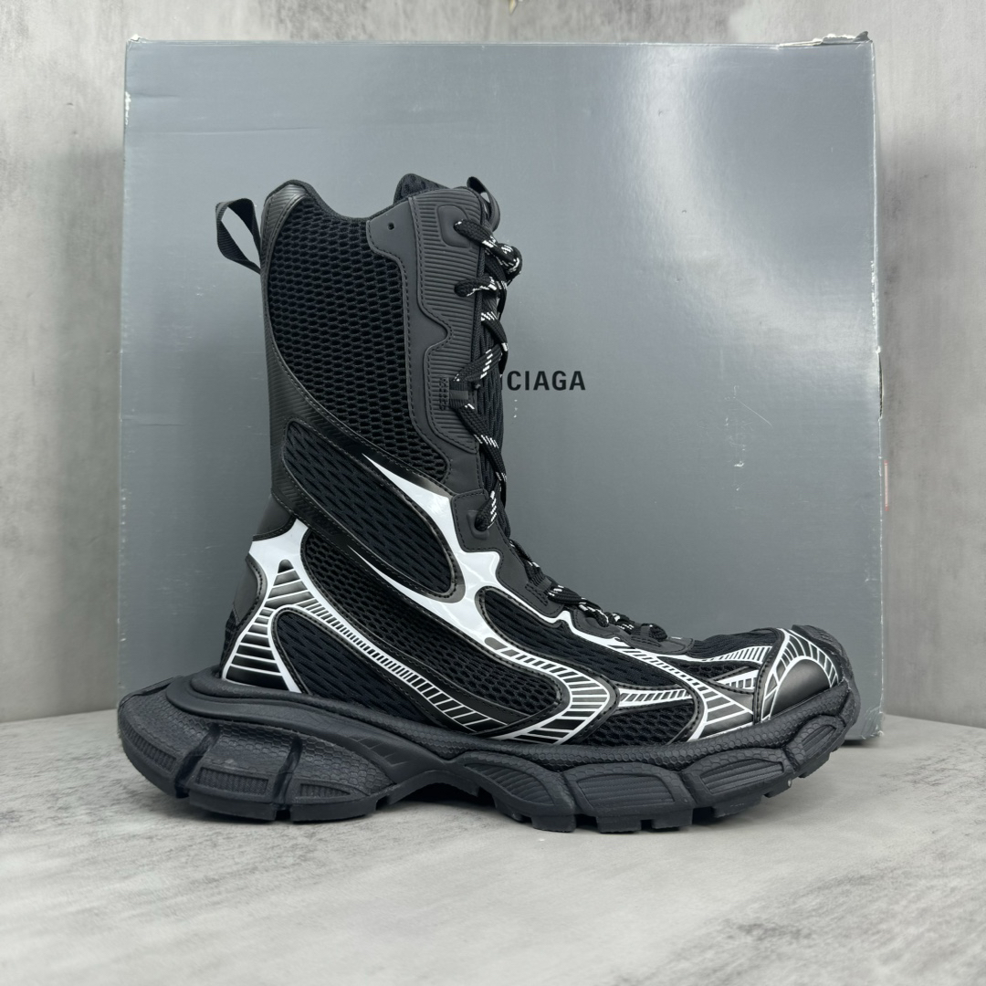 Balenciaga 5XL High-Top Sneakers Black/White