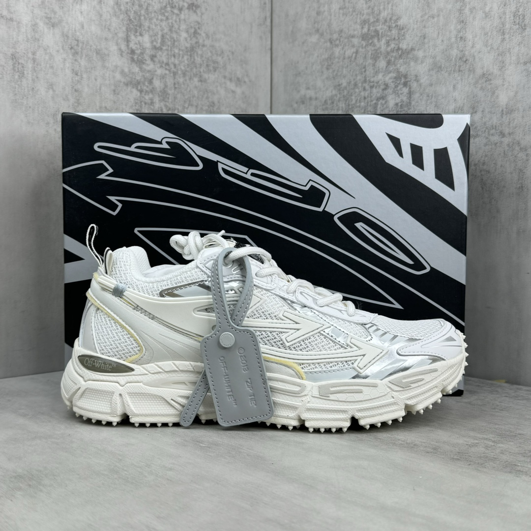 Off-White CO/V Runner Sneakers White