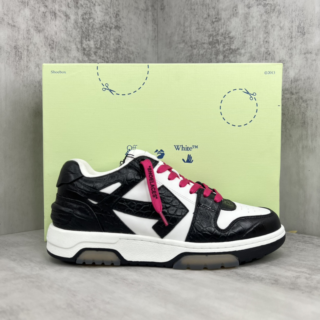 Off-White Low-Top Sneaker Black/White