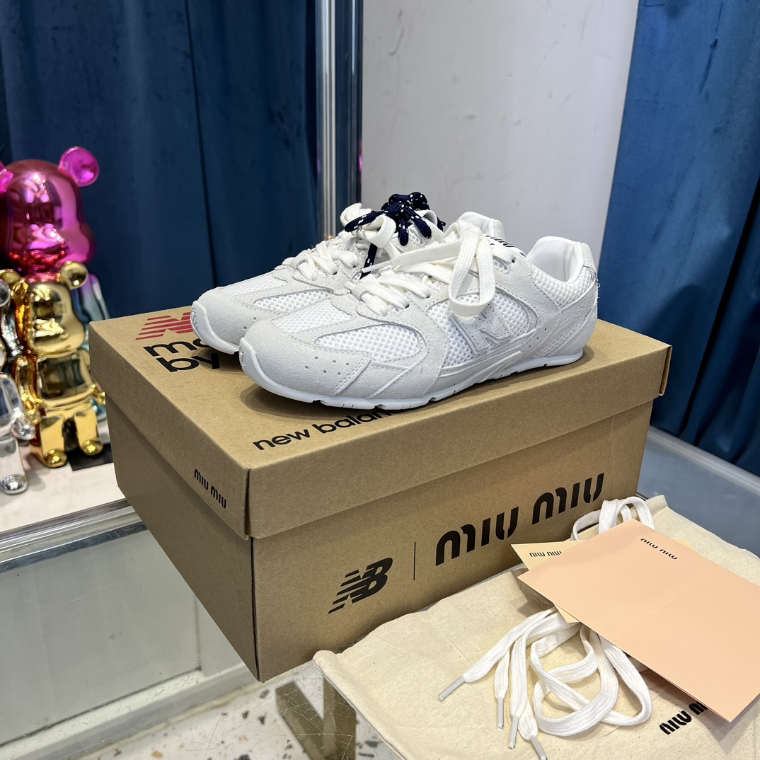 Miu Miu x New Balance 530 Sneakers White
