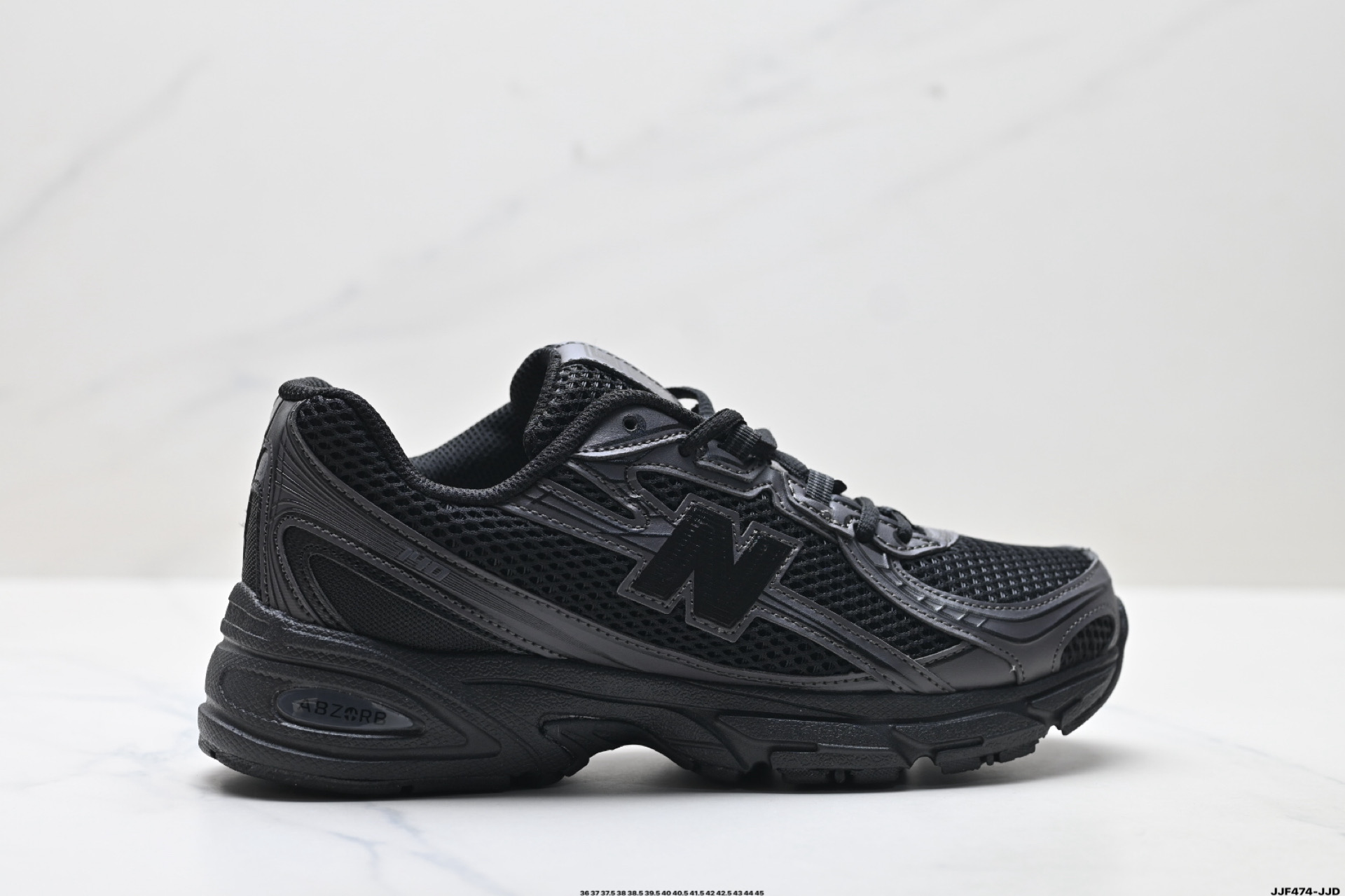 New Balance 740 Retro Runner Black