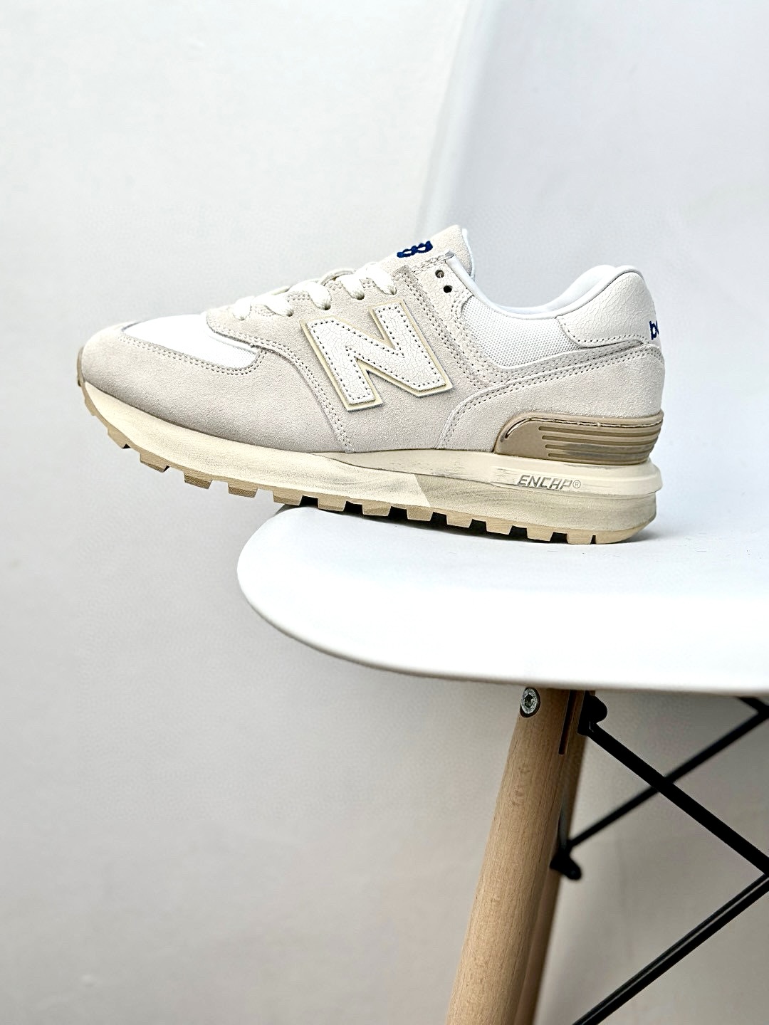 New Balance U574LGRS Retro Runner Beige