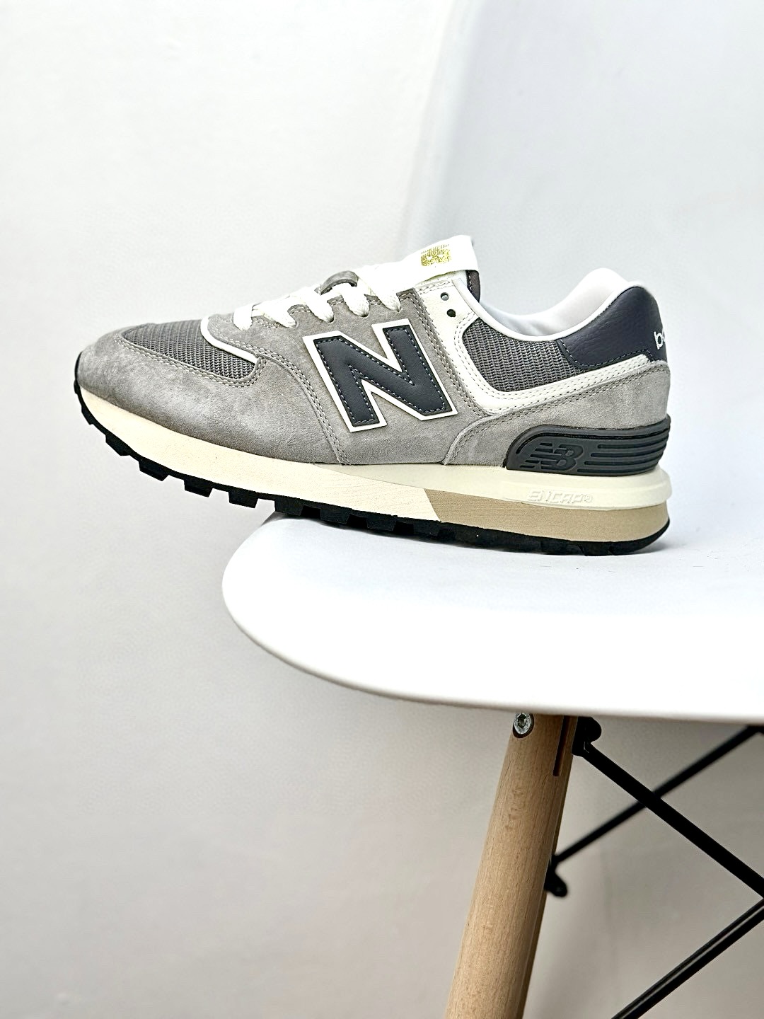 New Balance 574 U574LGT1 Retro Runner Grey