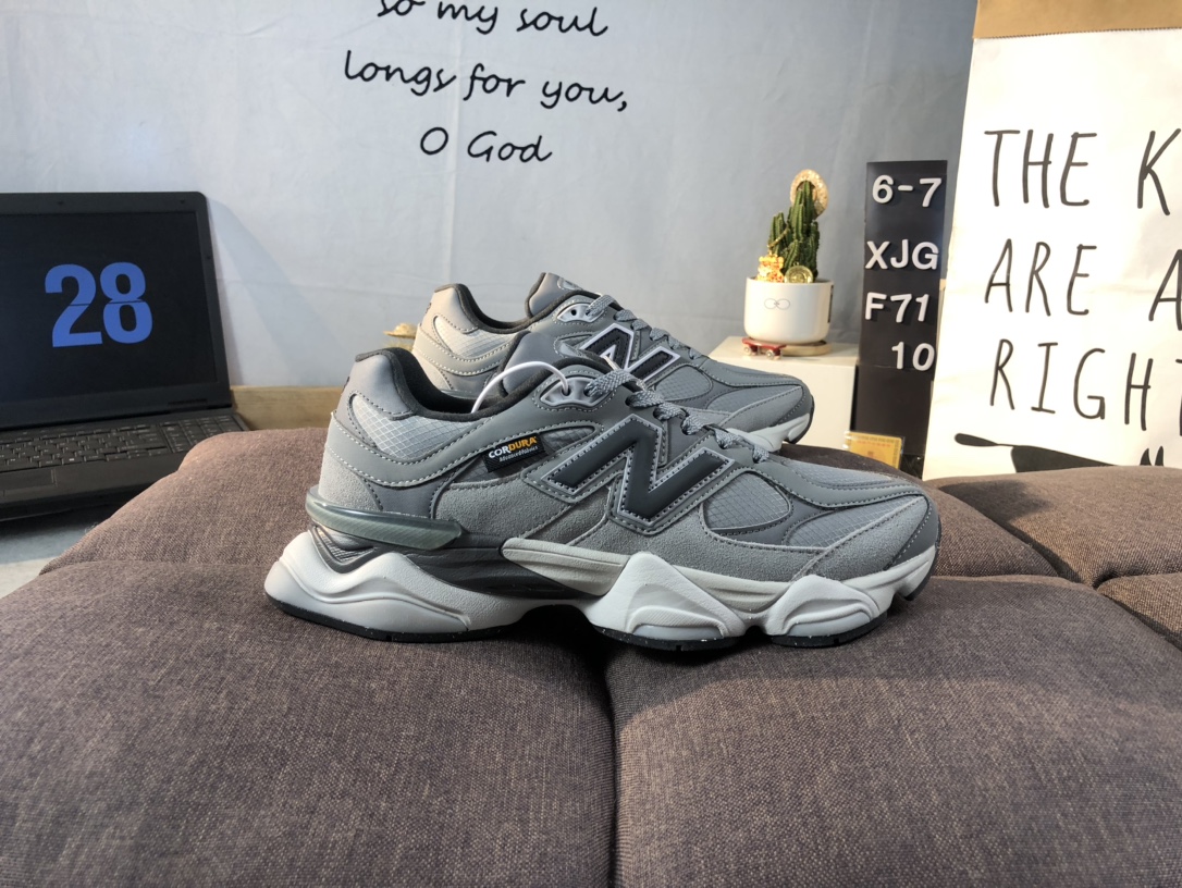 New Balance 9060 ABZORB Sneakers Grey